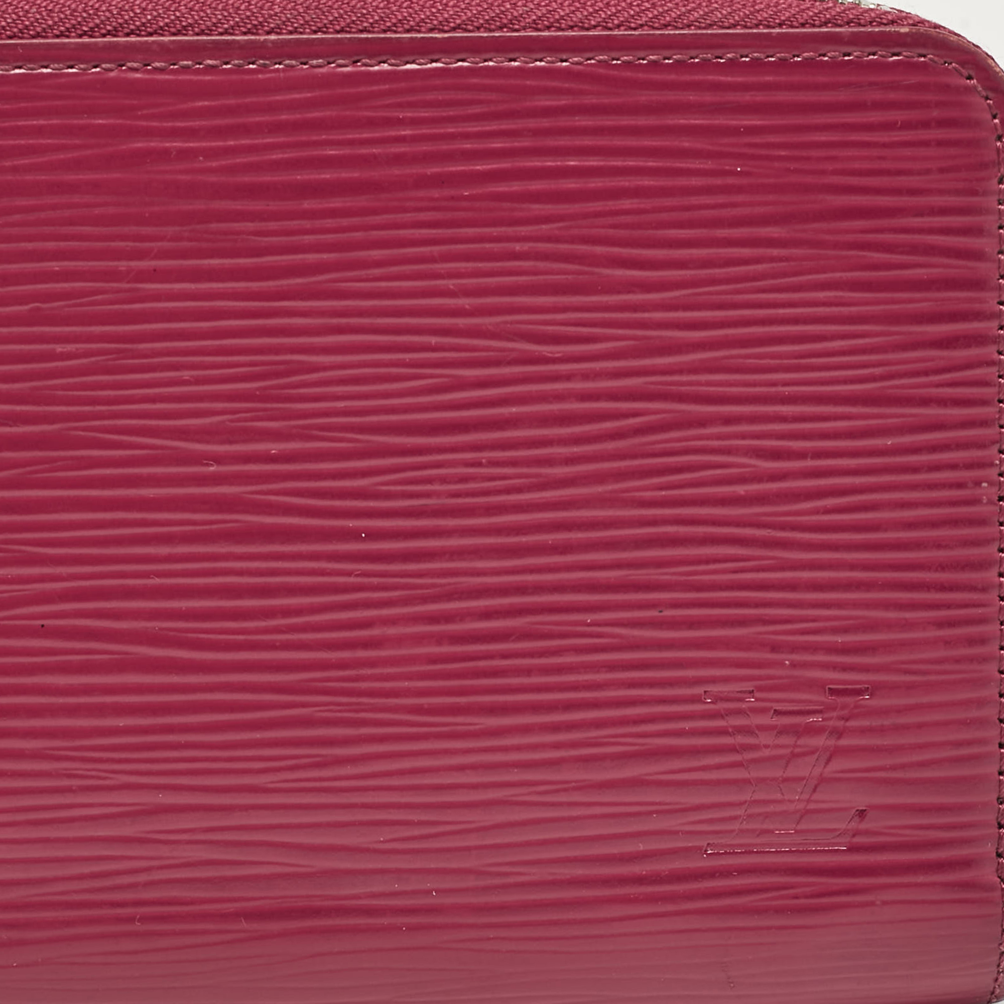 Louis Vuitton Fuchsia Epi Leather Zippy Wallet