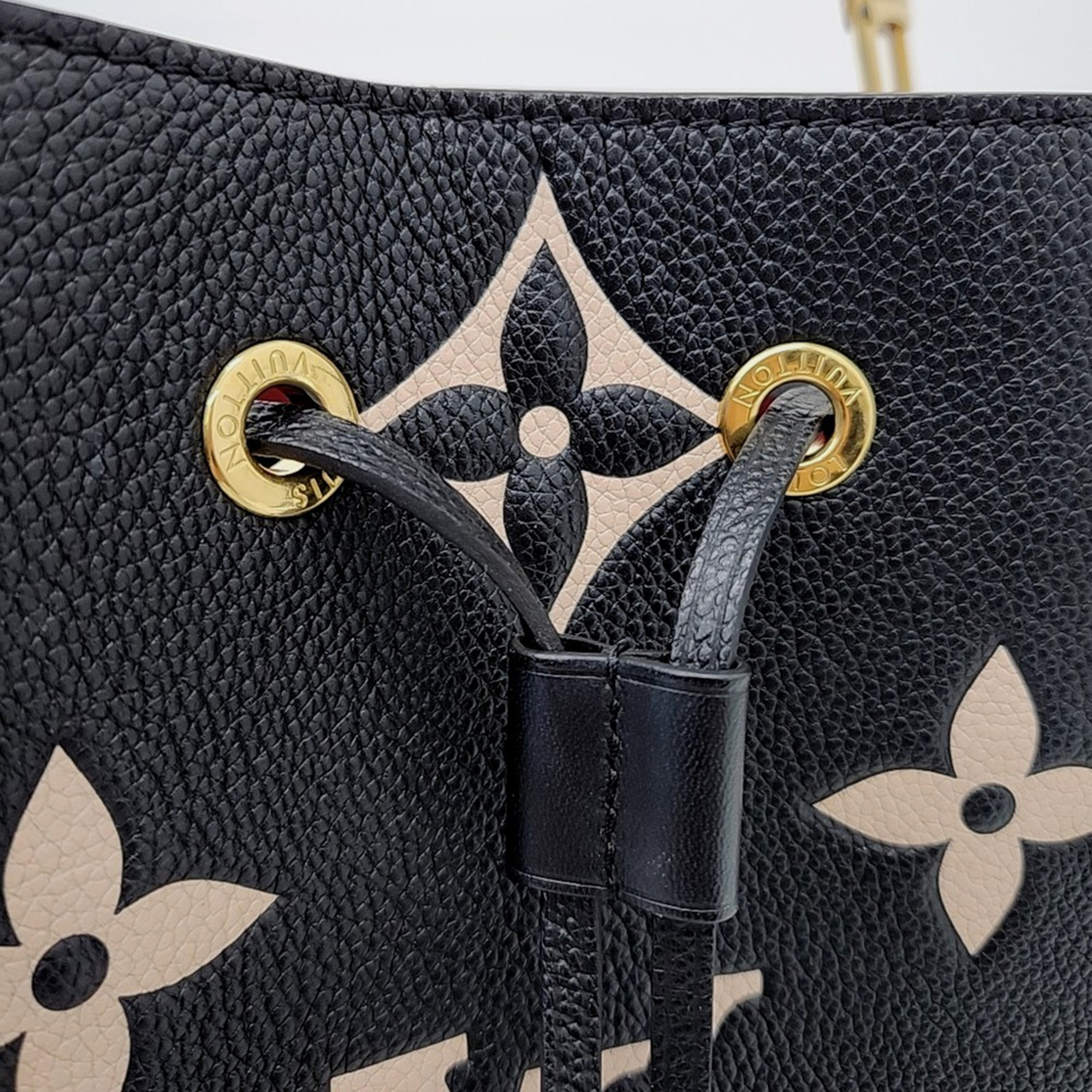 Louis Vuitton Empreinte Neonoe MM Bag