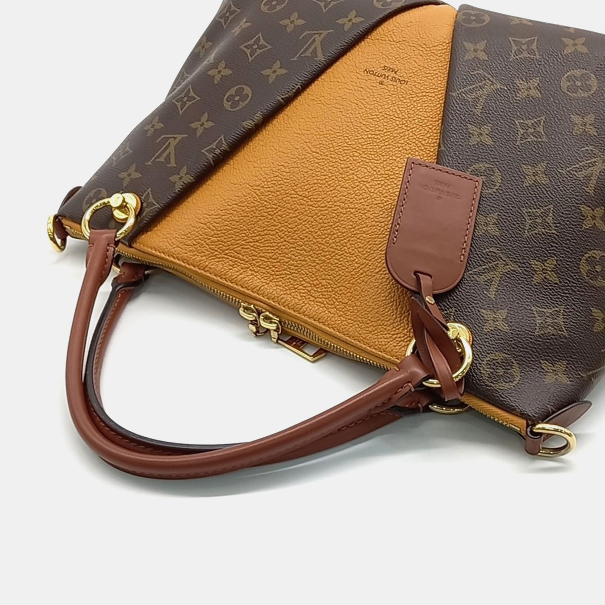 Louis Vuitton V Tote MM Bag