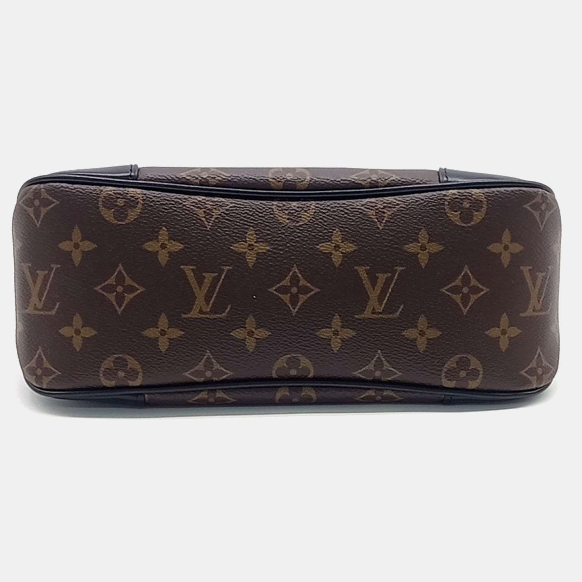 Louis Vuitton Bologne Bag