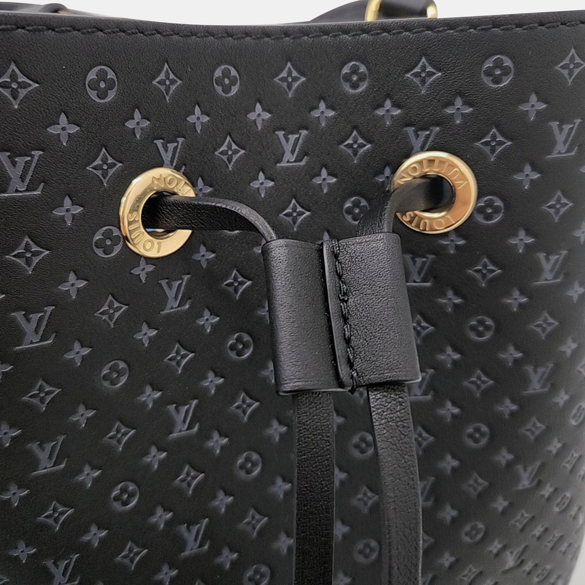 Louis Vuitton Neonoe BB Bag