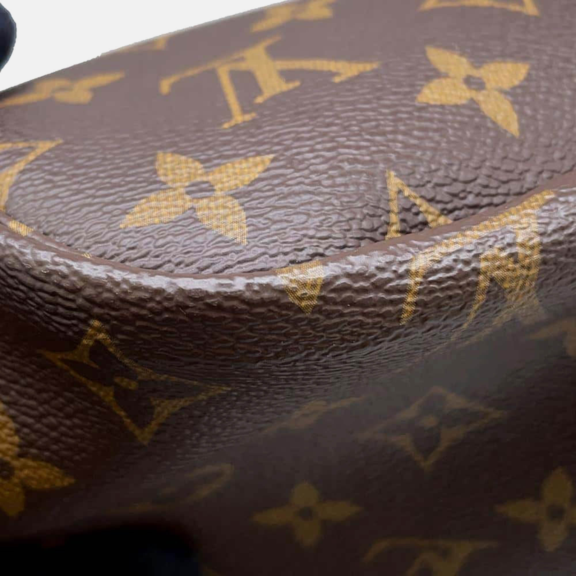 Louis Vuitton Beige Monogram Neverfull Size MM