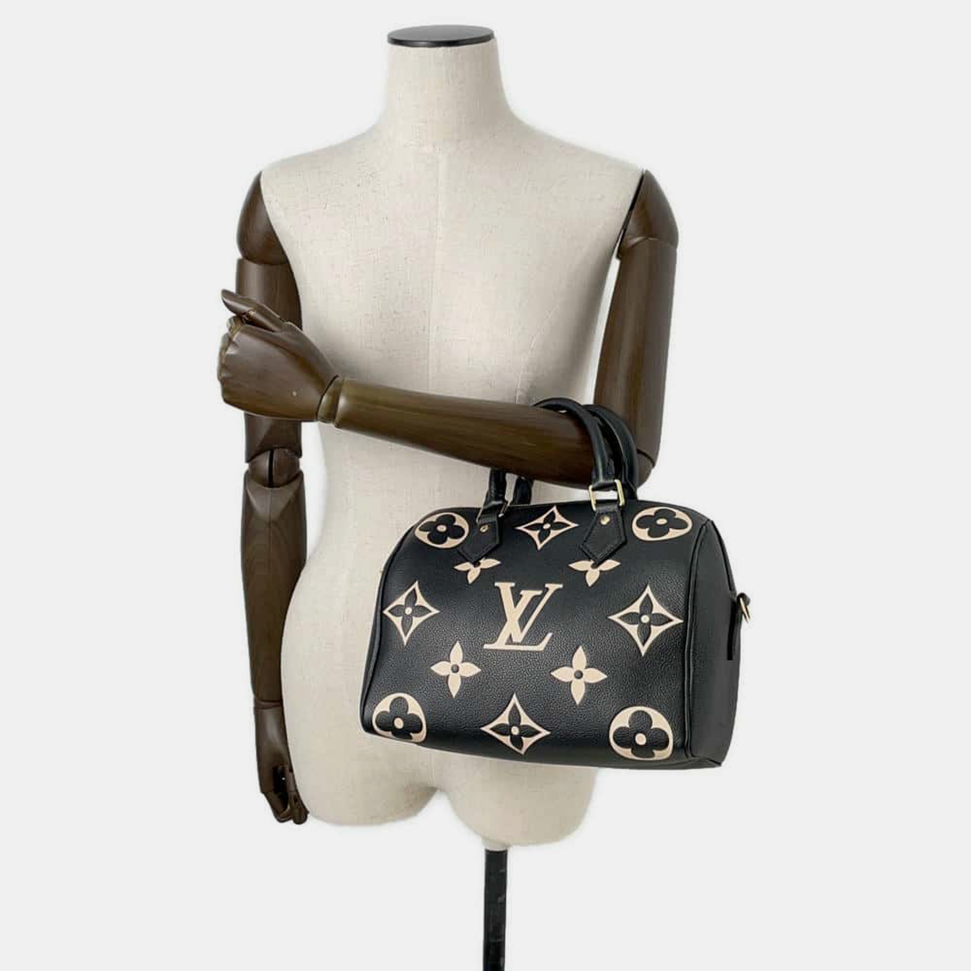 Louis Vuitton Speedy Bandouliere Red Bicolor Monogram Empreinte Leather Size 25