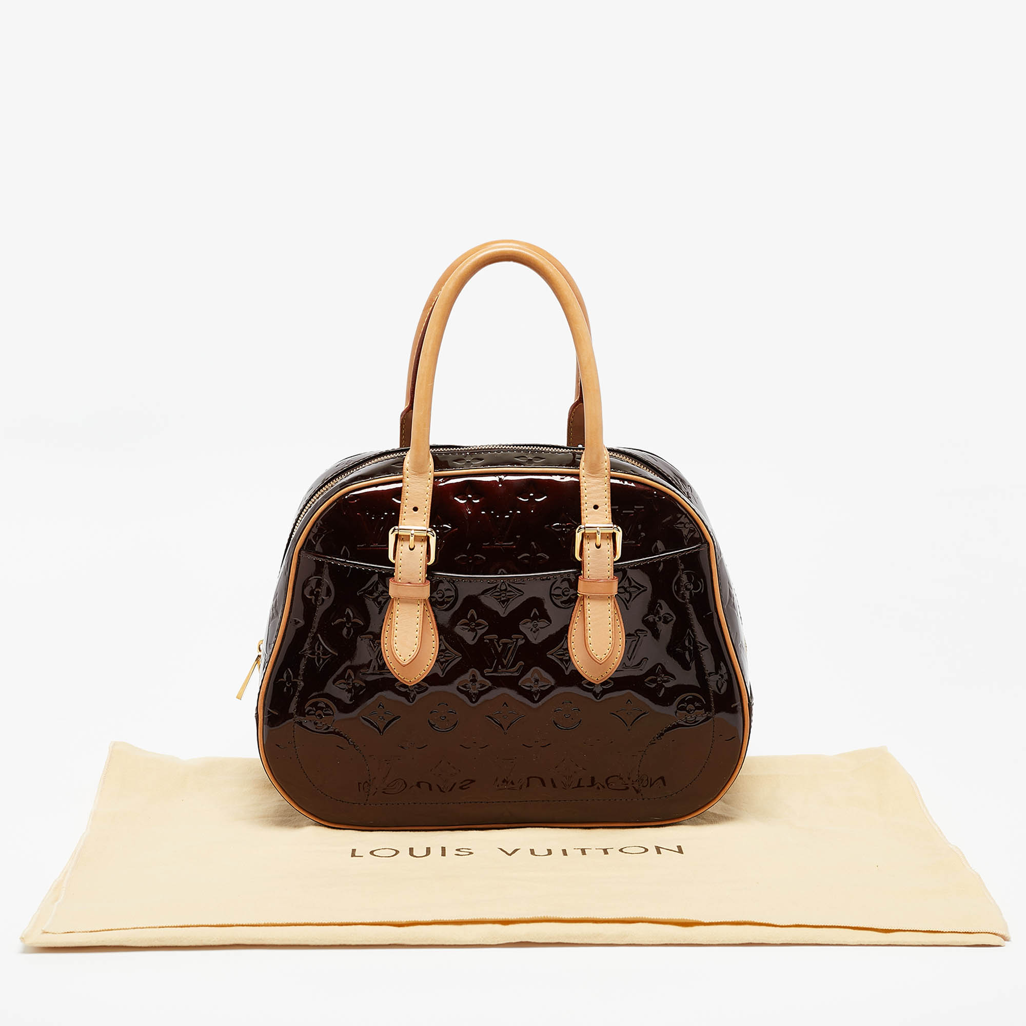 Louis Vuitton Amarante Monogram Vernis Summit Drive Bag