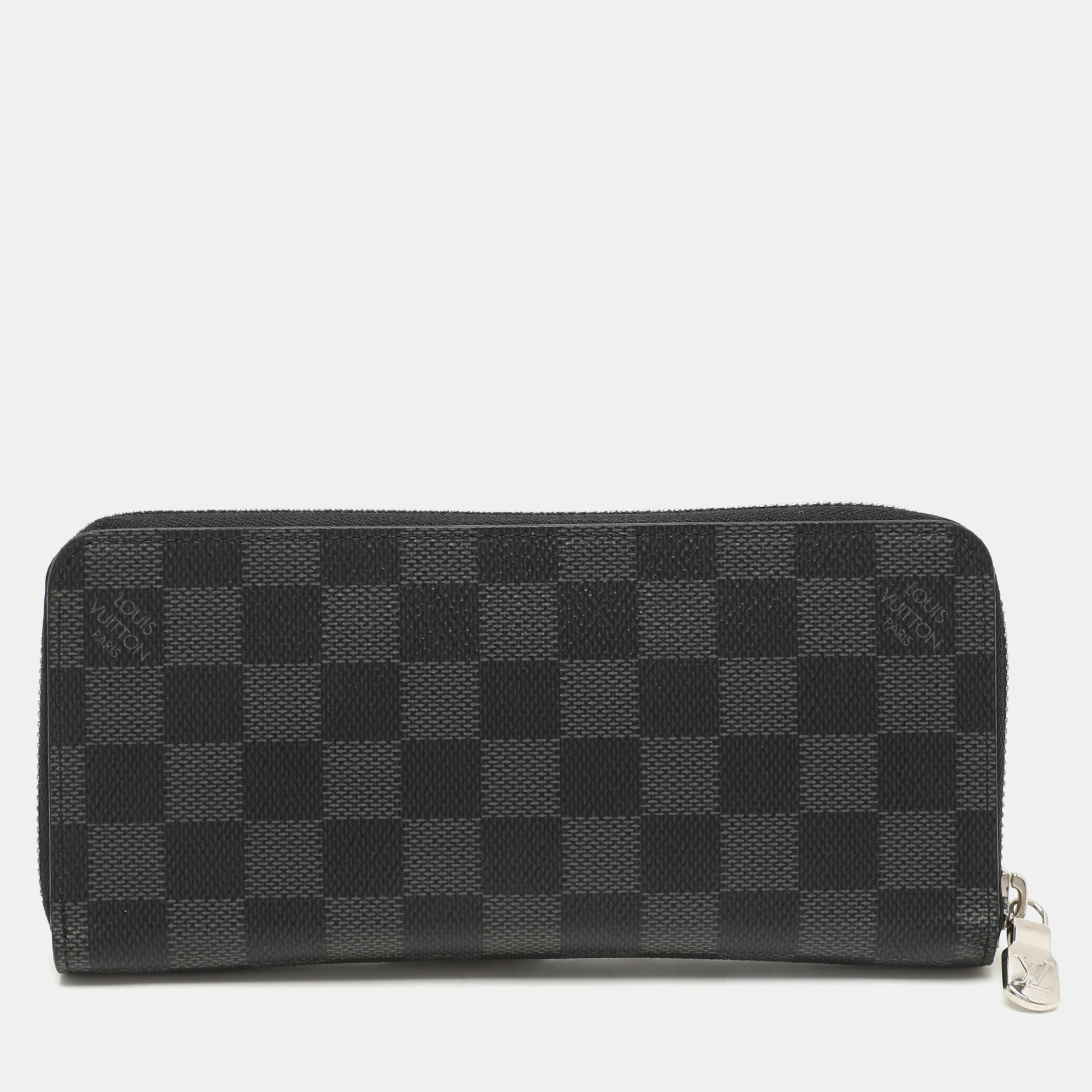 Louis Vuitton Damier Graphite Canvas Vertical Zippy Wallet, Grey
Louis Vuitton Damier Graphite Canvas Vertical Zippy Wallet, Grey