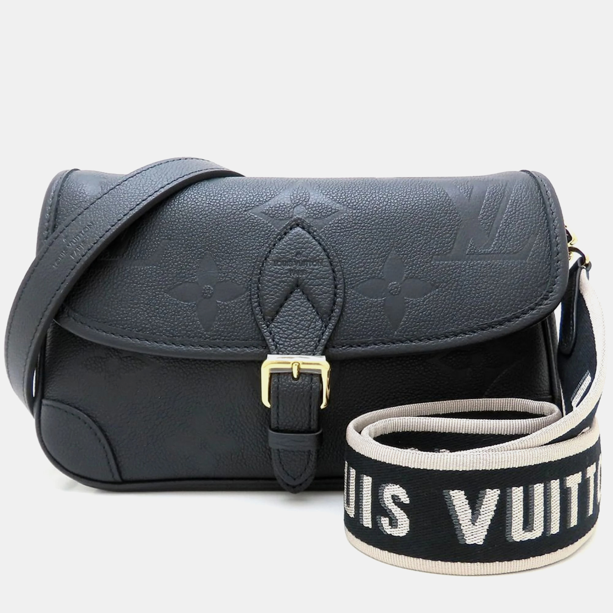 Louis Vuitton Noir Leather Monogram Empreinte Diane Shoulder Bag, Black
Louis Vuitton Noir Leather Monogram Empreinte Diane Shoulder Bag, Black
