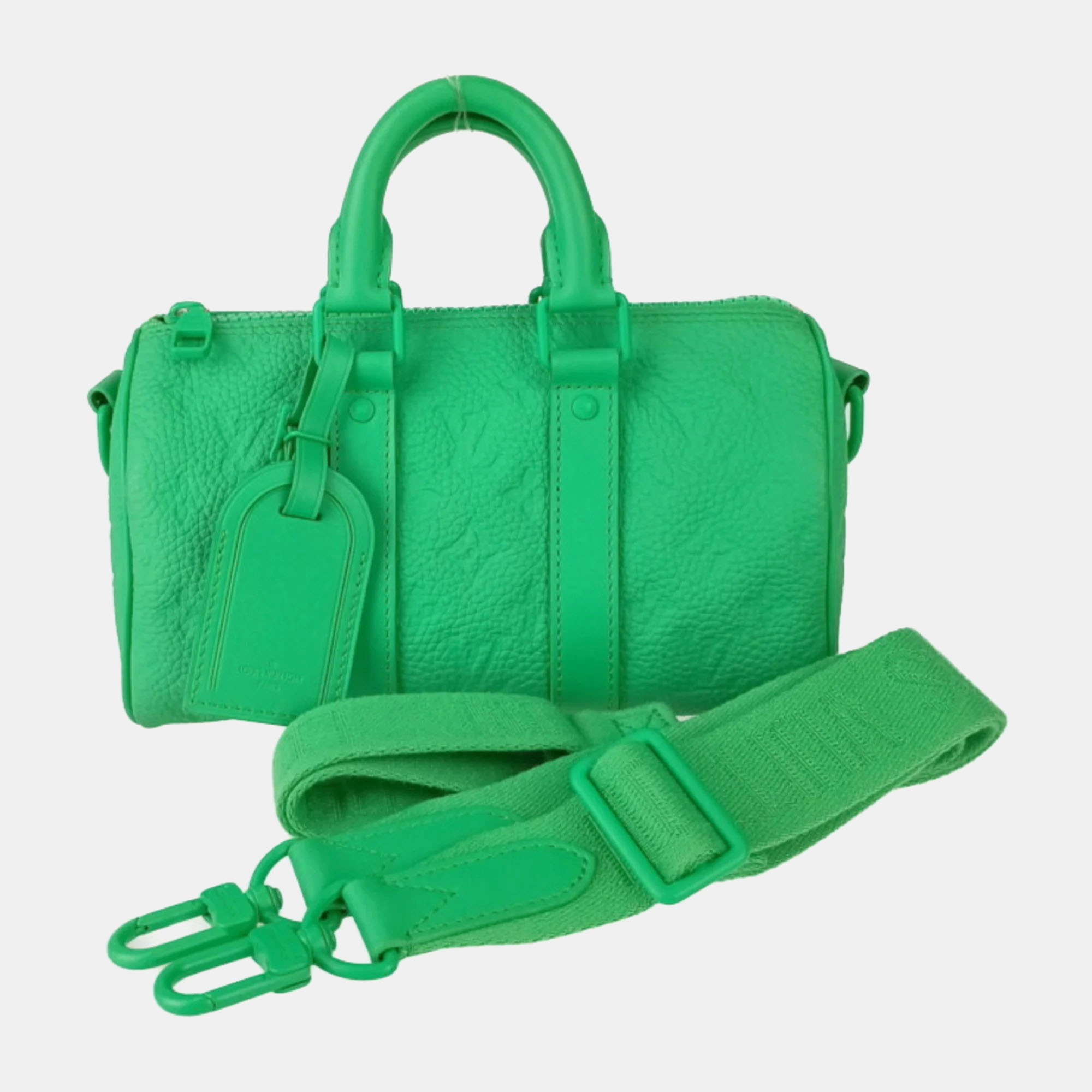 Louis Vuitton Keepall Bandouliere 25 Minty Green Green Taurillon Monogram Leather Mini Boston Shoulder Bag
Louis Vuitton Keepall Bandouliere 25 Minty Green Green Taurillon Monogram Leather Mini Boston Shoulder Bag