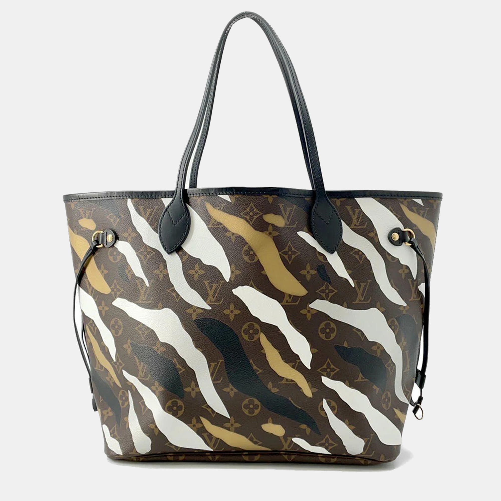 Louis Vuitton Noir/Gold/Silver Monogram Neverfull MM Tote Bag, Multicolor
Louis Vuitton Noir/Gold/Silver Monogram Neverfull MM Tote Bag, Multicolor