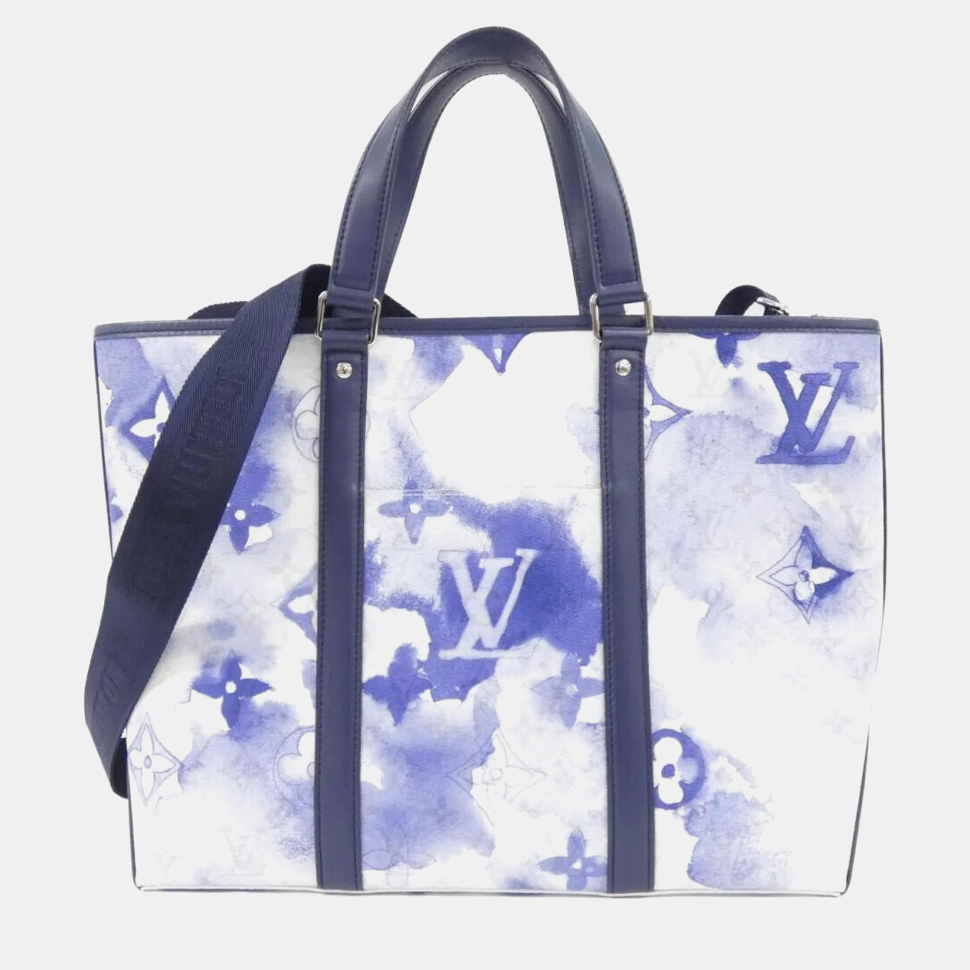 Louis Vuitton Weekend PM Multicolor Watercolor Monogram Canvas Tote Bag, Blue
Louis Vuitton Weekend PM Multicolor Watercolor Monogram Canvas Tote Bag, Blue