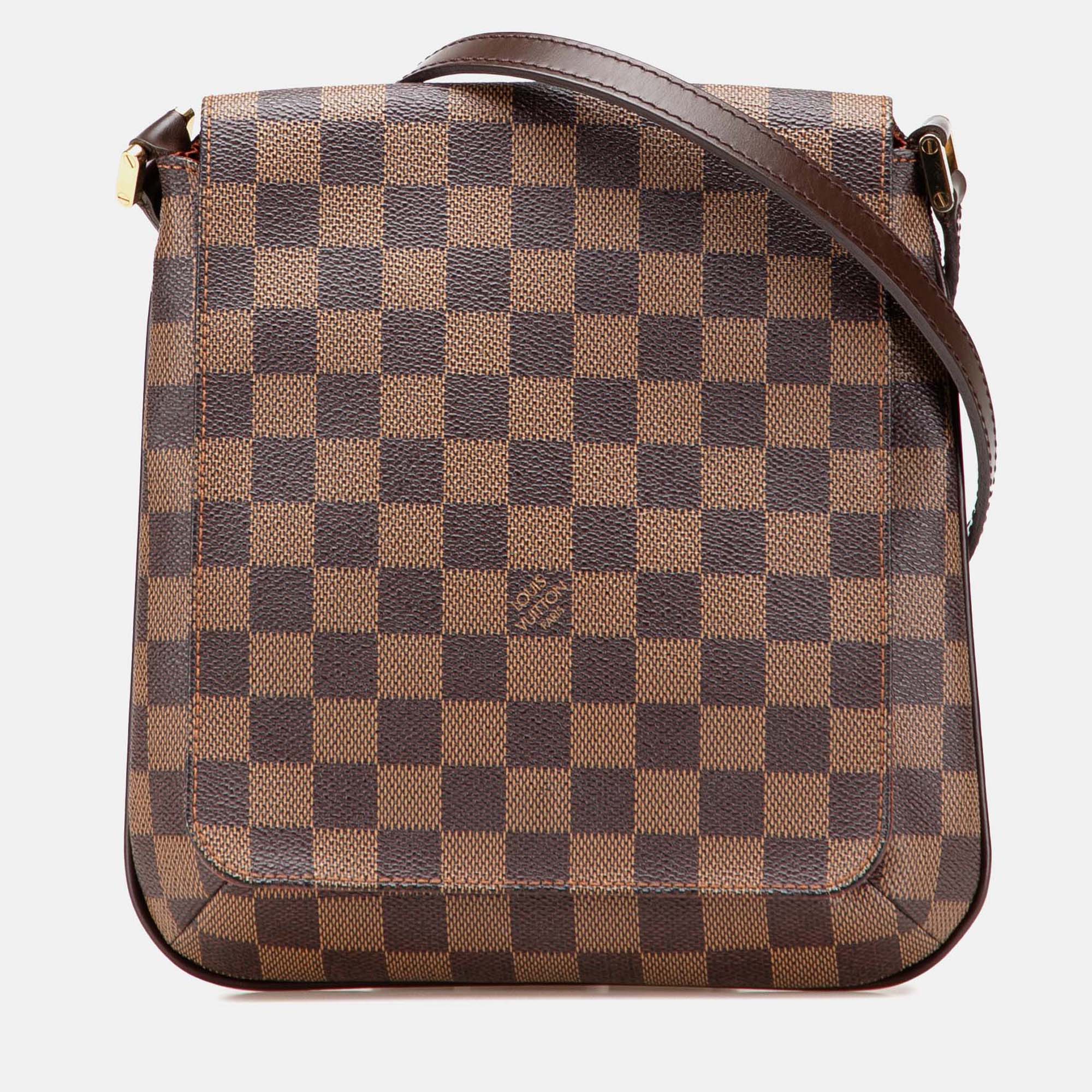 Louis Vuitton Brown Damier Ebene Musette Salsa Long Strap
Louis Vuitton Brown Damier Ebene Musette Salsa Long Strap