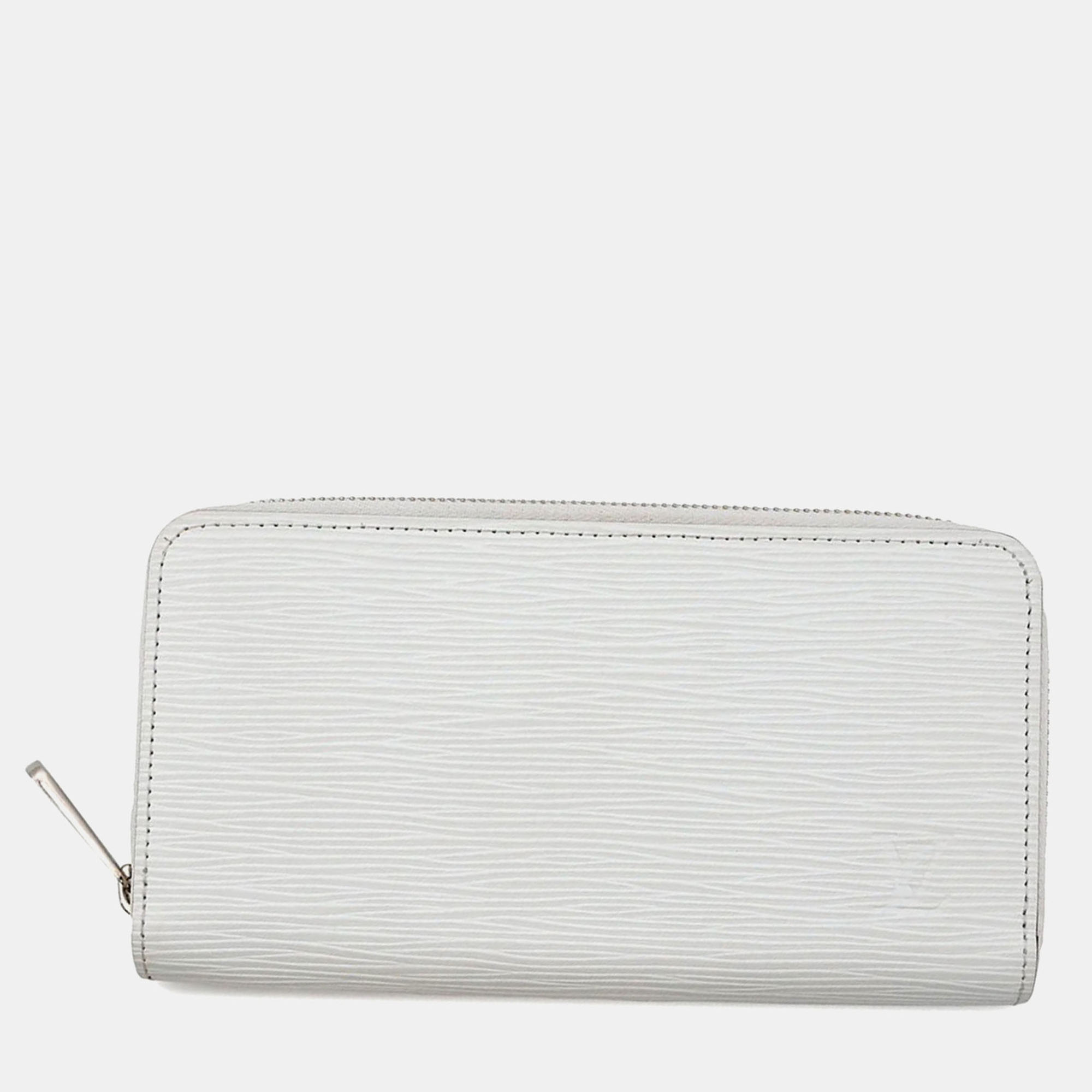 Louis Vuitton Zippy Wallet White Epi Leather
Louis Vuitton Zippy Wallet White Epi Leather