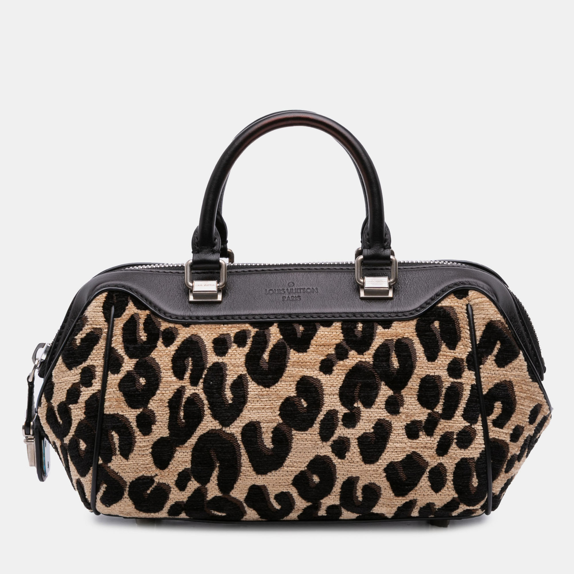 Louis Vuitton Beige Brown Stephen Sprouse Chenille Leopard Baby Bag
Louis Vuitton Beige Brown Stephen Sprouse Chenille Leopard Baby Bag