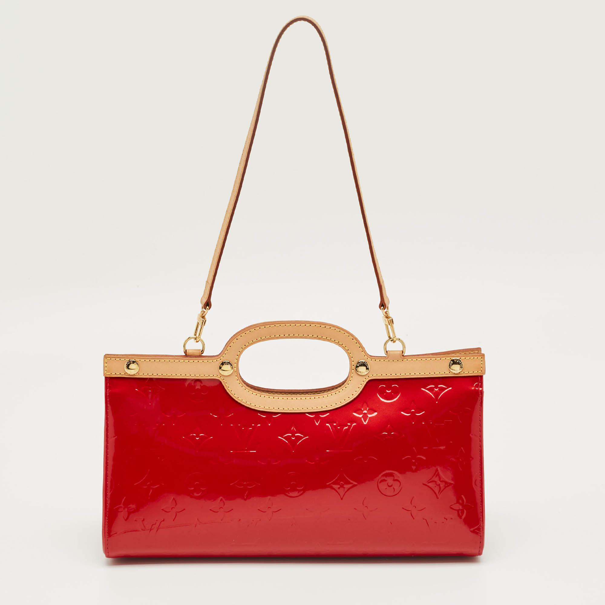 Louis Vuitton Pomme D'Amour Monogram Vernis Roxbury Drive Bag, Red
Louis Vuitton Pomme D'Amour Monogram Vernis Roxbury Drive Bag, Red