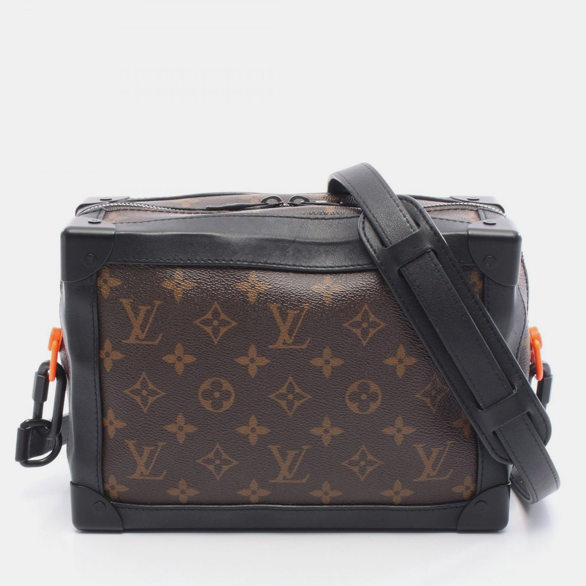 Louis Vuitton Soft Trunk Solar Ray Monogram Canvas Shoulder Bag, Brown
Louis Vuitton Soft Trunk Solar Ray Monogram Canvas Shoulder Bag, Brown