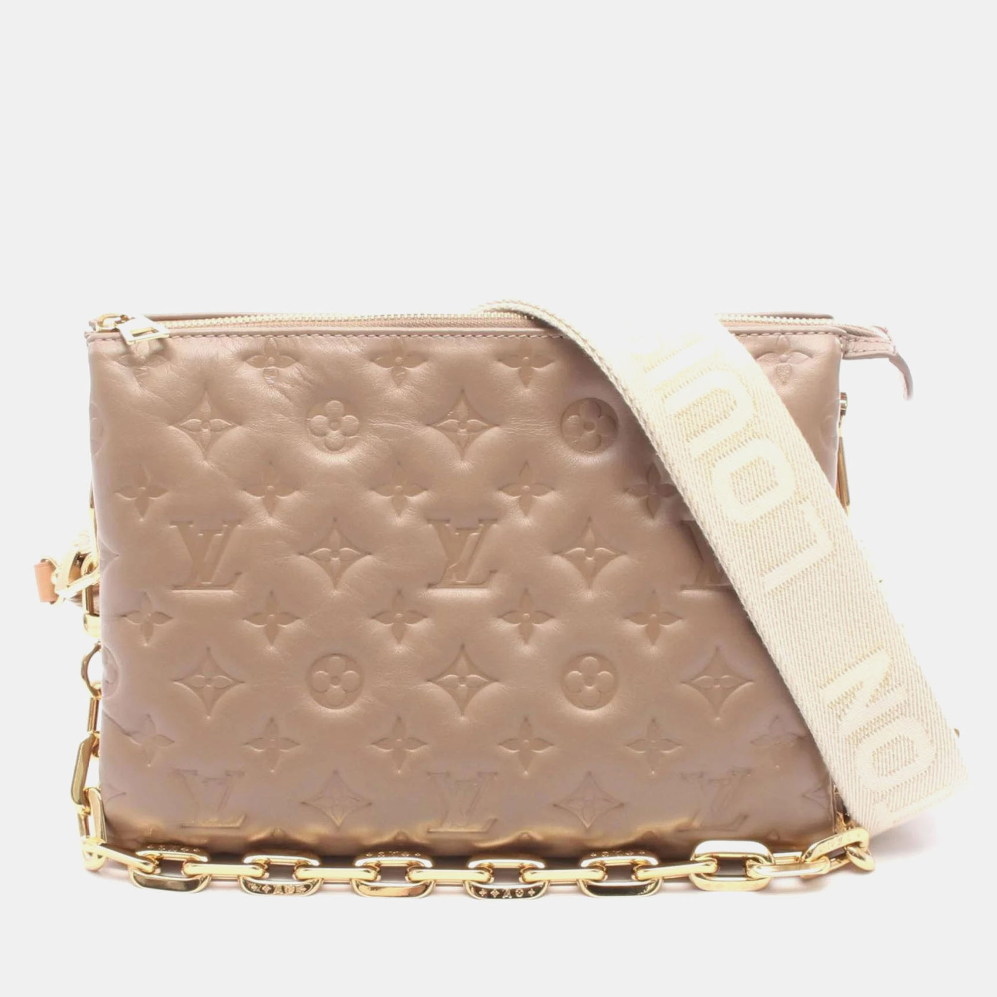 Louis Vuitton Coussin Pm Monogram Shoulder Bag In Taupe Leather Beige
Louis Vuitton Coussin Pm Monogram Shoulder Bag In Taupe Leather Beige