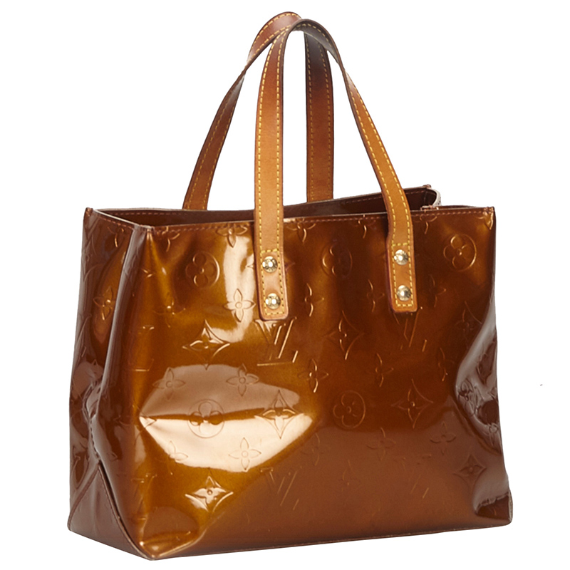 Louis Vuitton Brown Monogram Vernis Reade PM Bag
Louis Vuitton Brown Monogram Vernis Reade PM Bag
