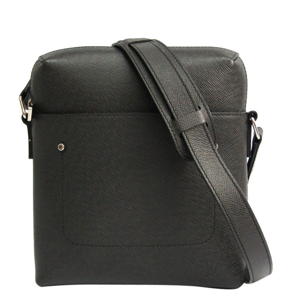 Image of Louis Vuitton Ardoise Taiga Leather Grigori Pochette Shoulder Bag