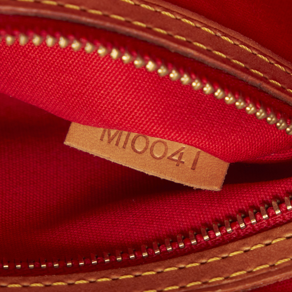 Louis Vuitton Red Monogram Vernis Reade PM bag4