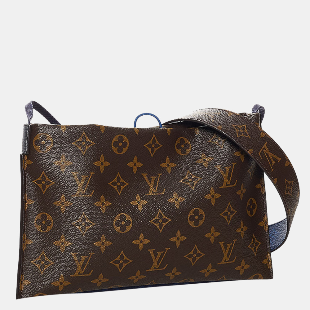 

Louis Vuitton Blue/Brown Monogram Outdoor Pouch Pacific Crossbody Bag