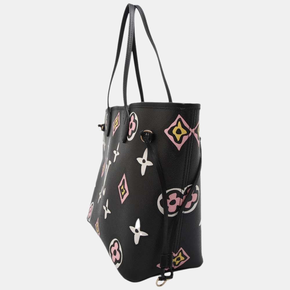 Louis Vuitton Black Monogram Canvas Wild At Heart Neverfull MM Tote Bag
Louis Vuitton Black Monogram Canvas Wild At Heart Neverfull MM Tote Bag
