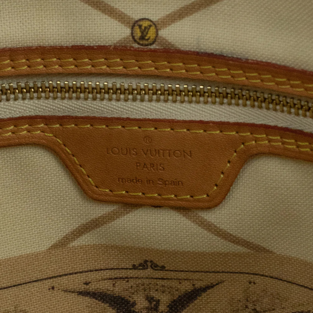 LOUIS VUITTON Neverfull - Edition Limitee Shoulder Bag In Brown Canvas
