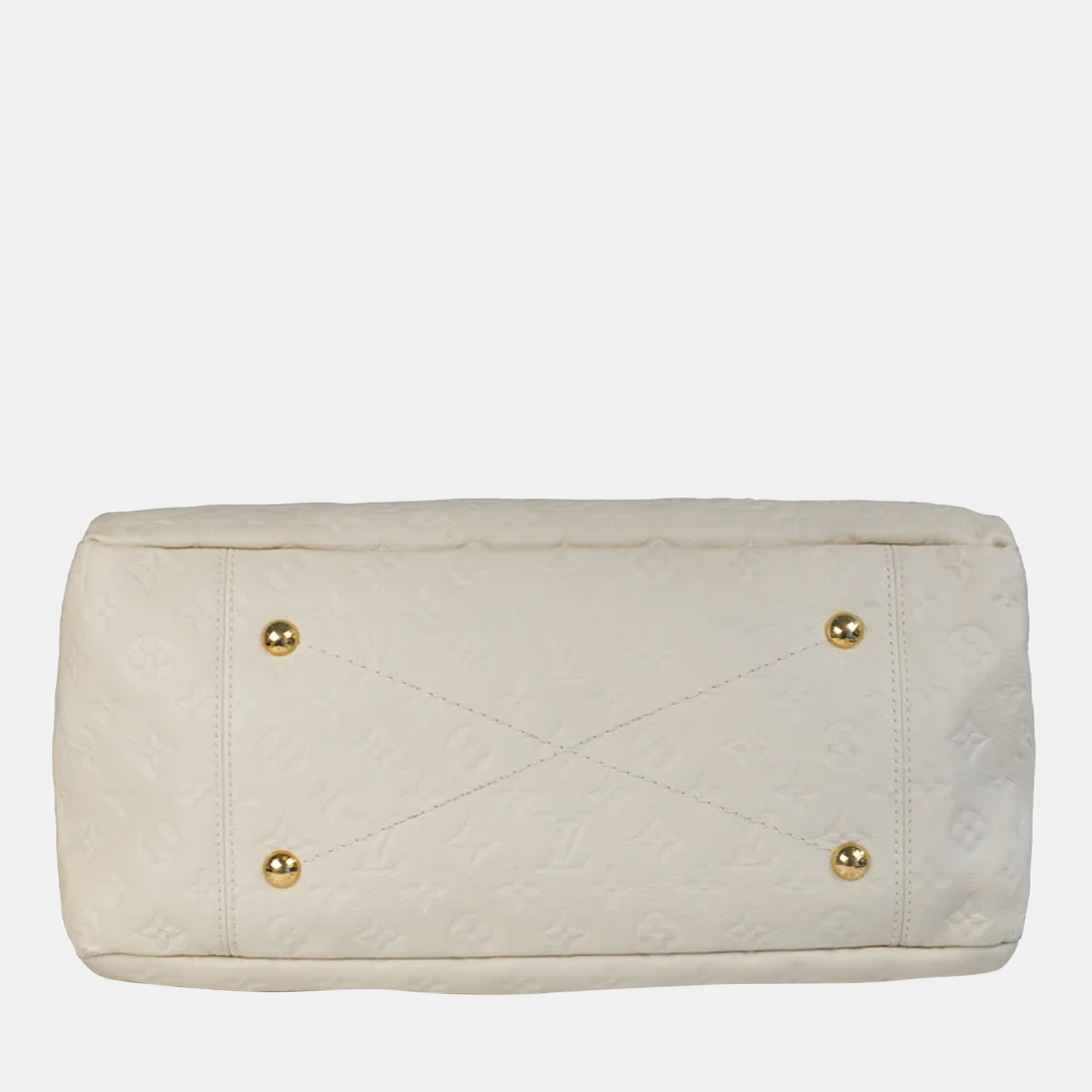 Louis Vuitton Artsy Handbag In White Leather