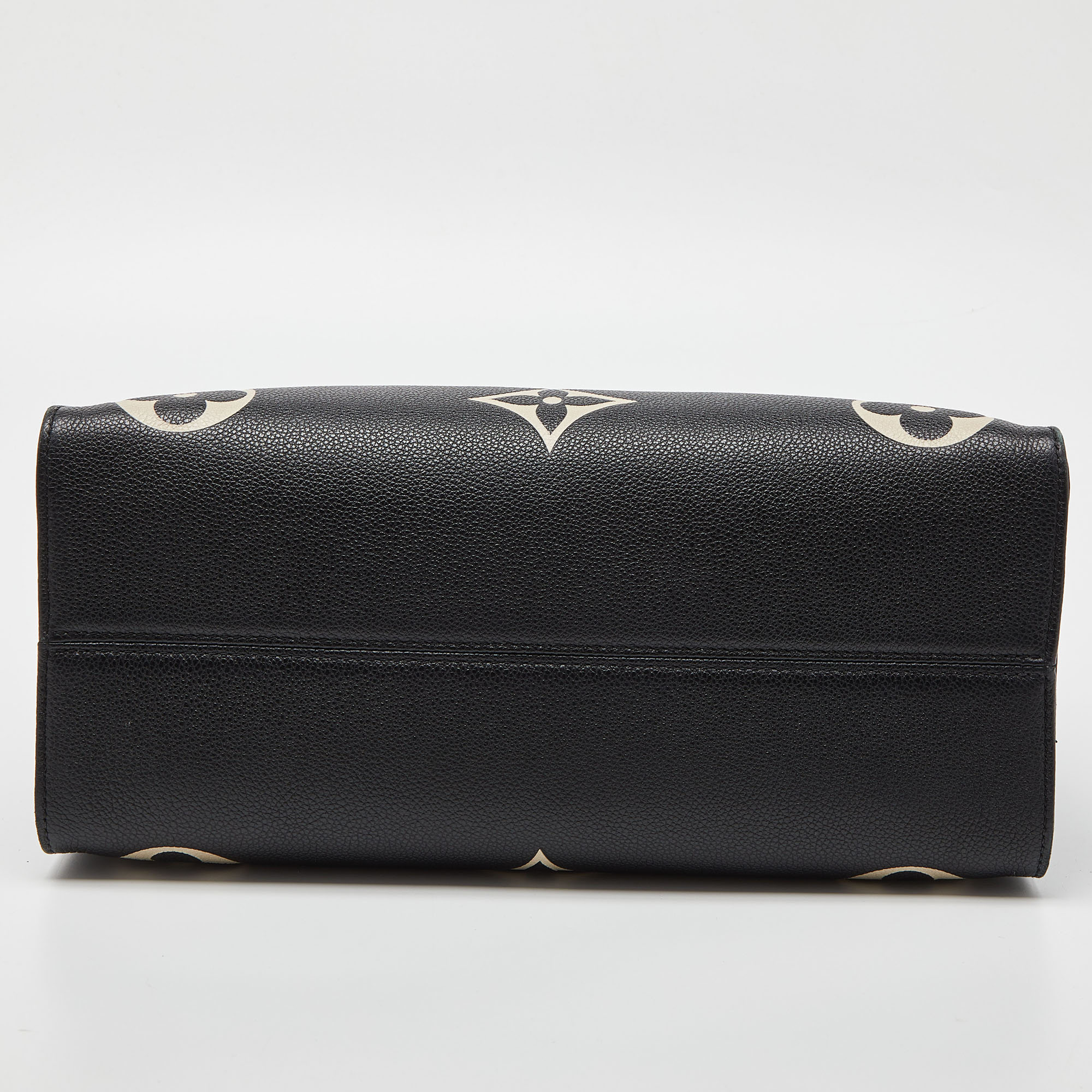 Louis Vuitton Bicolor Monogram Empriente Leather Giant Onthego MM Bag