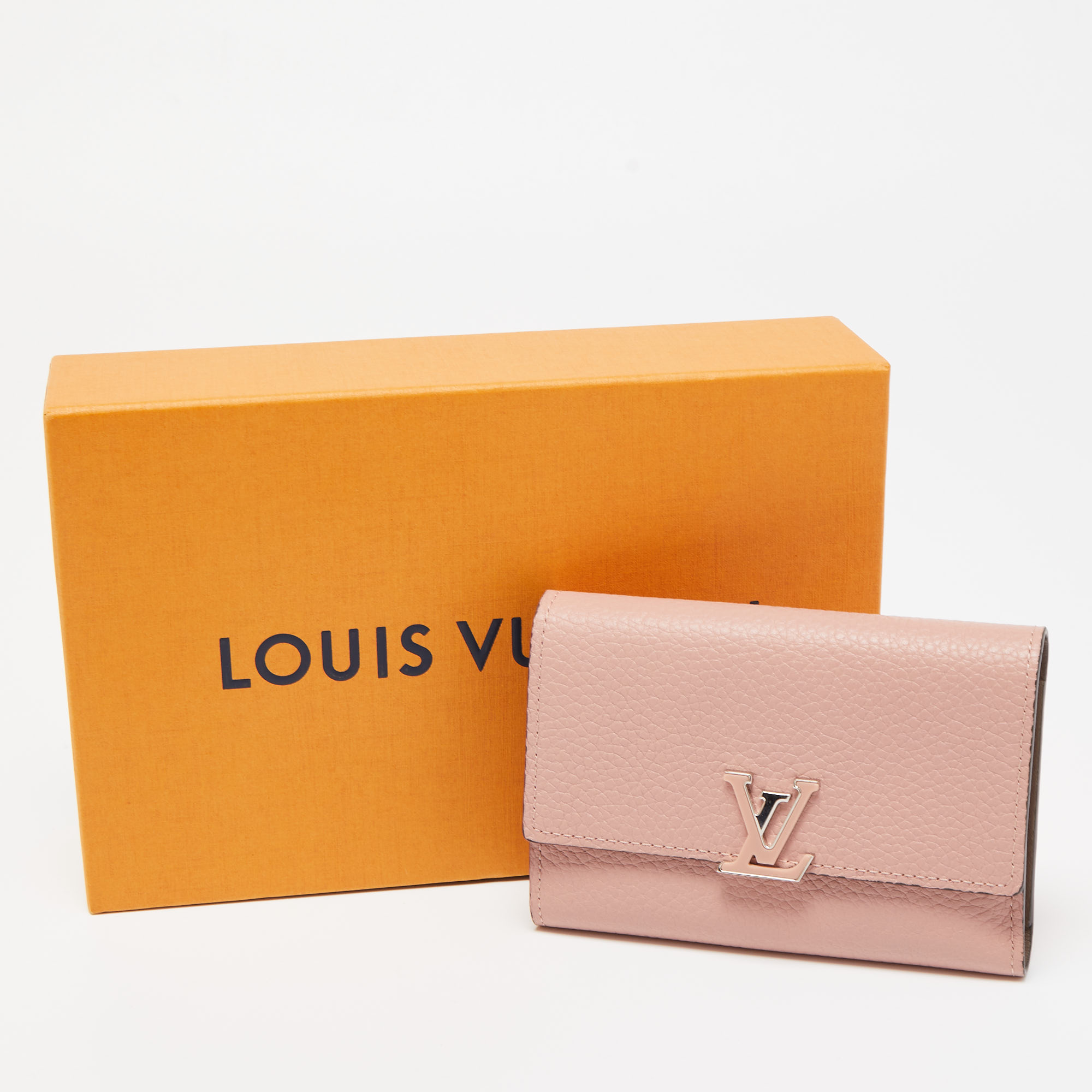Louis Vuitton Magnolia Leather Capucines Compact Wallet
