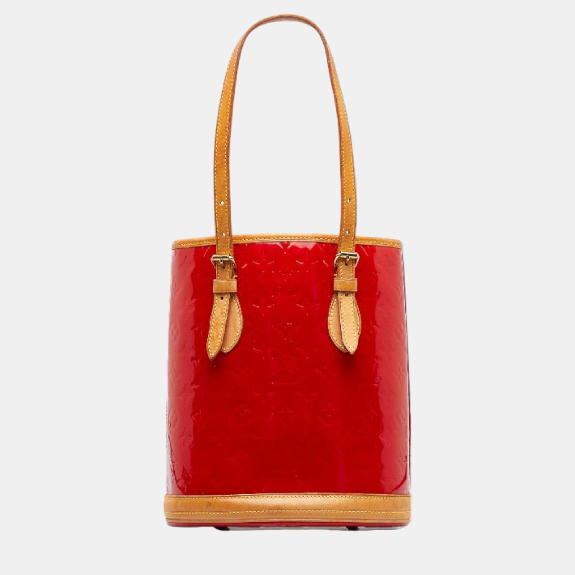 Louis Vuitton Red Monogram Vernis Petite Bucket With Pouch