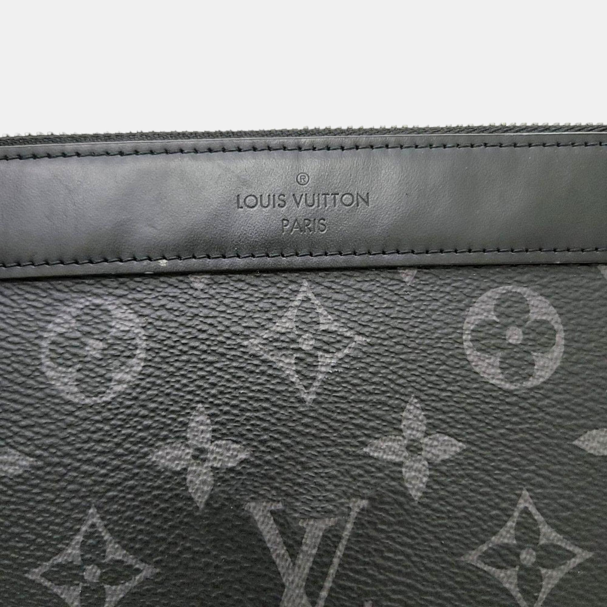 Louis Vuitton Discovery Pochette PM