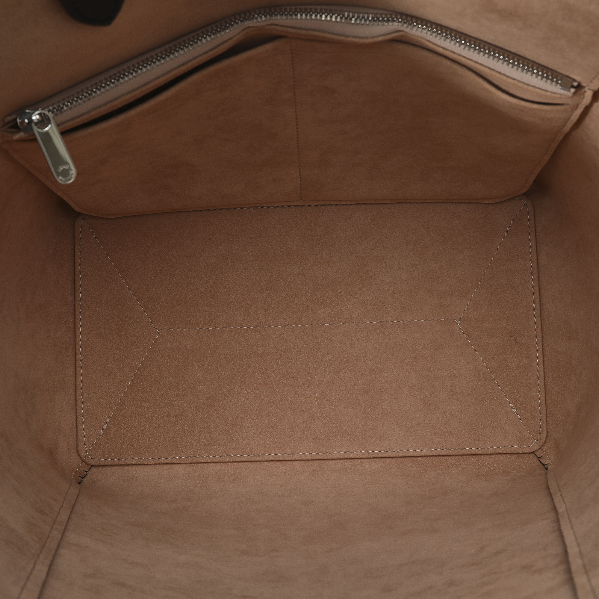Louis Vuitton Beige Leather LockMe Cabas