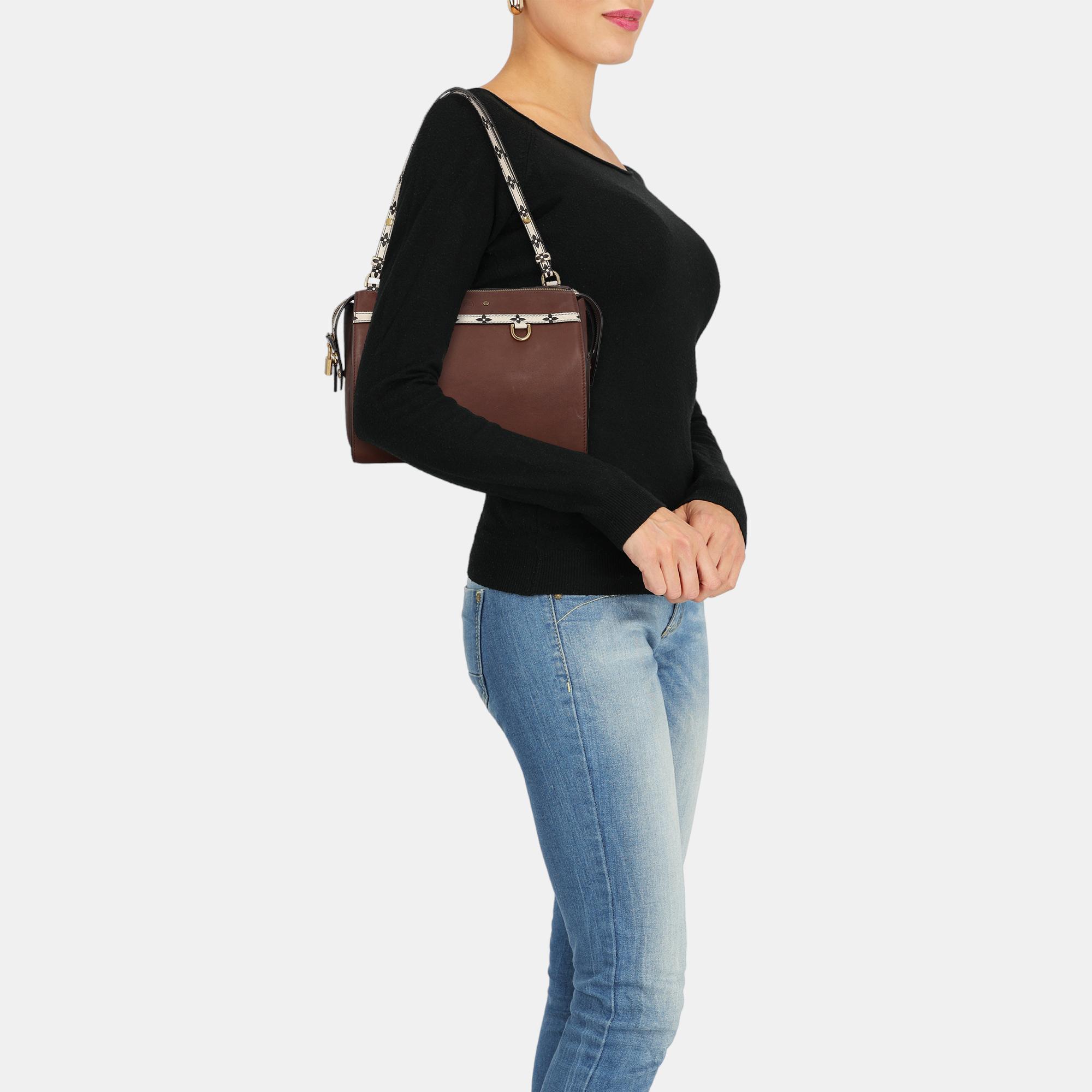 Louis Vuitton  Women's Leather Handbag - Black - One Size