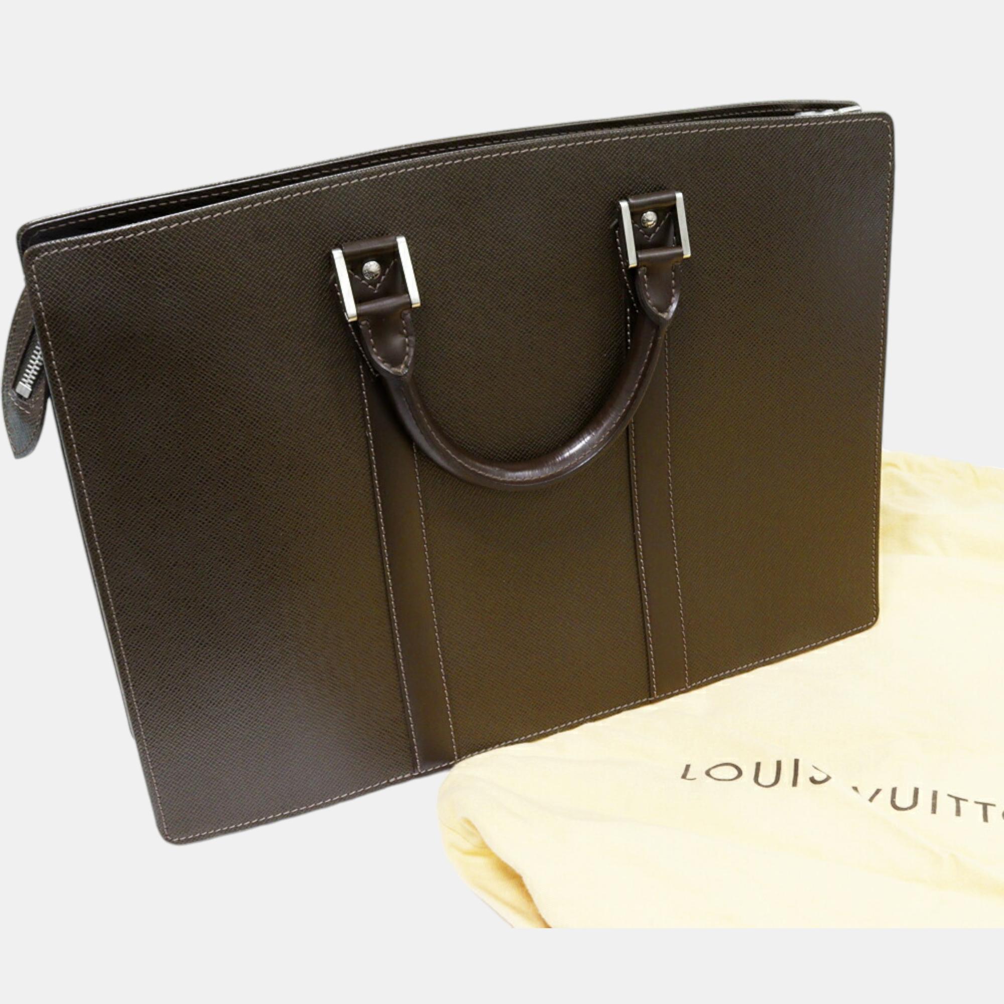 Louis Vuitton  Leather Taiga Porte Document Rosen Bag Business Bag