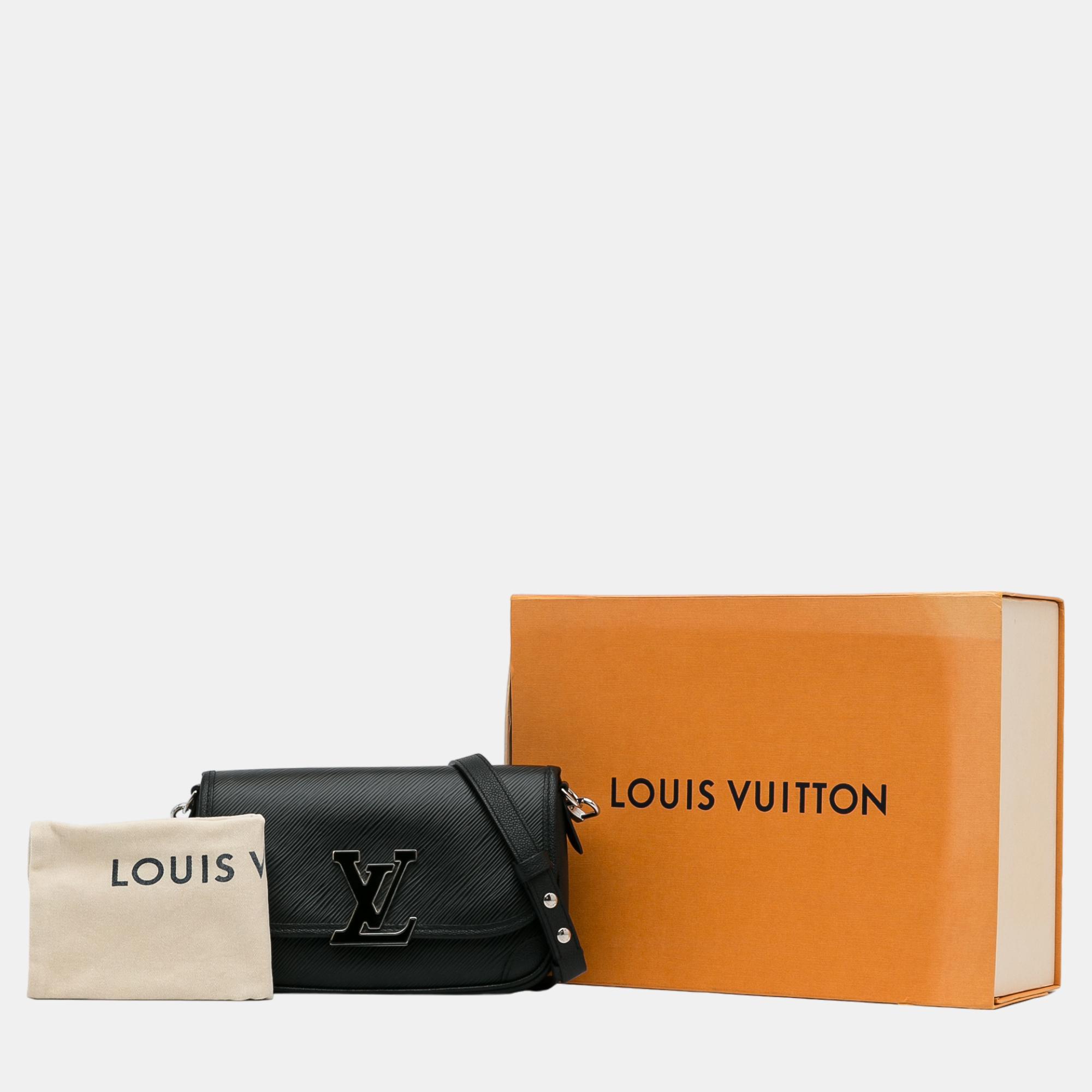Louis Vuitton Black Epi Buci NM