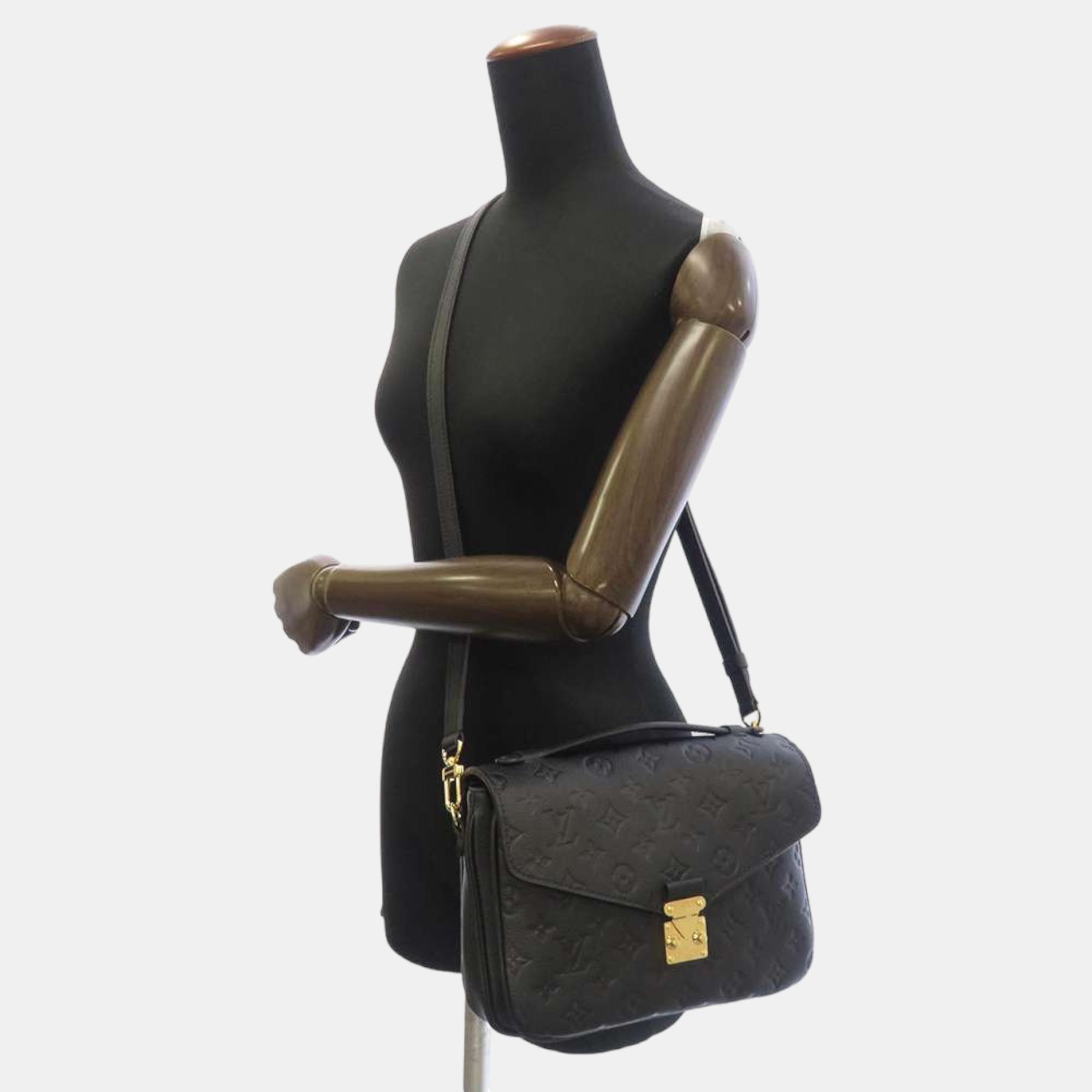 Louis Vuitton Black Monogram Empreinte Leather Pochette Metis MM Shoulder Bag