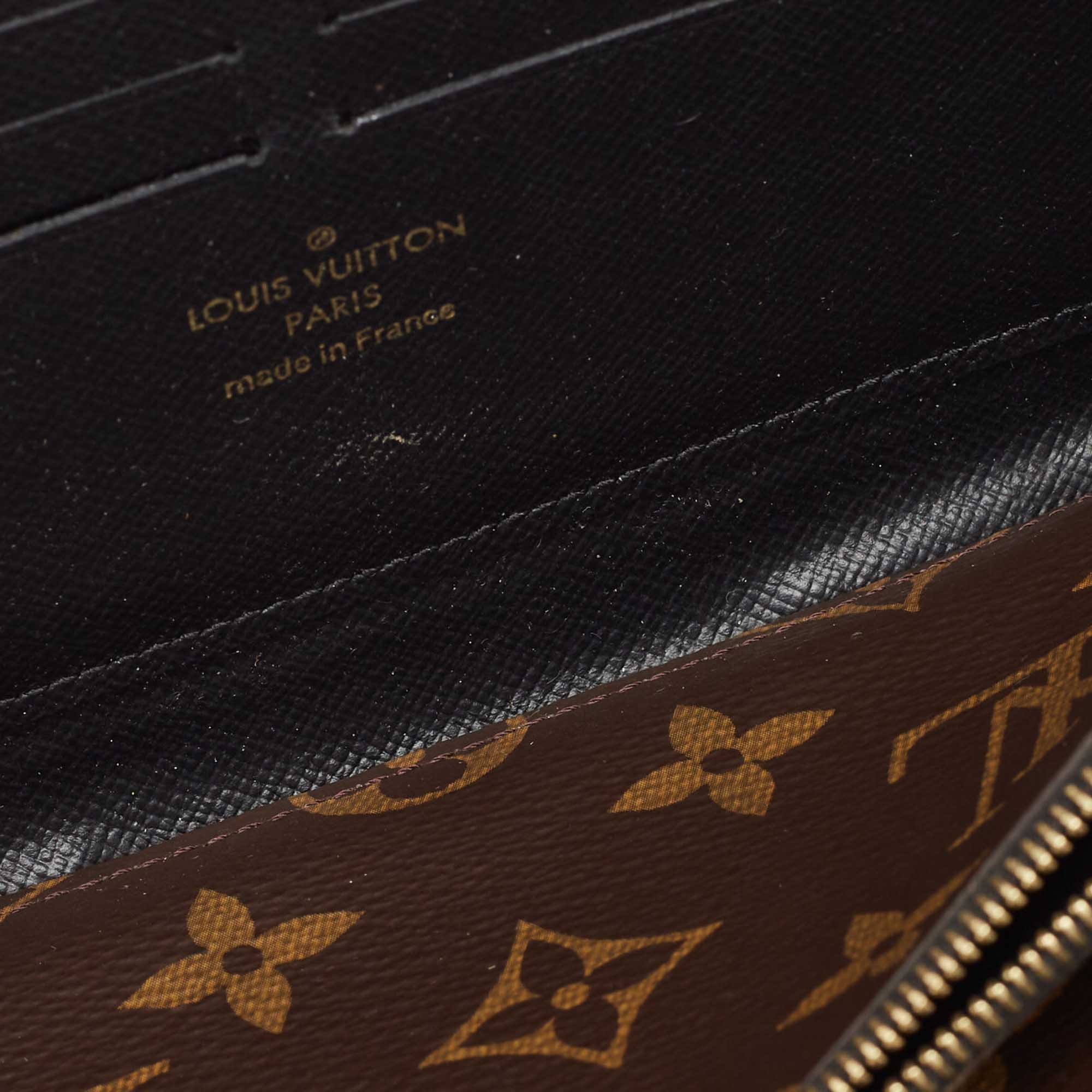 Louis Vuitton Monogram Canvas Zippy Retiro Zip Around Wallet