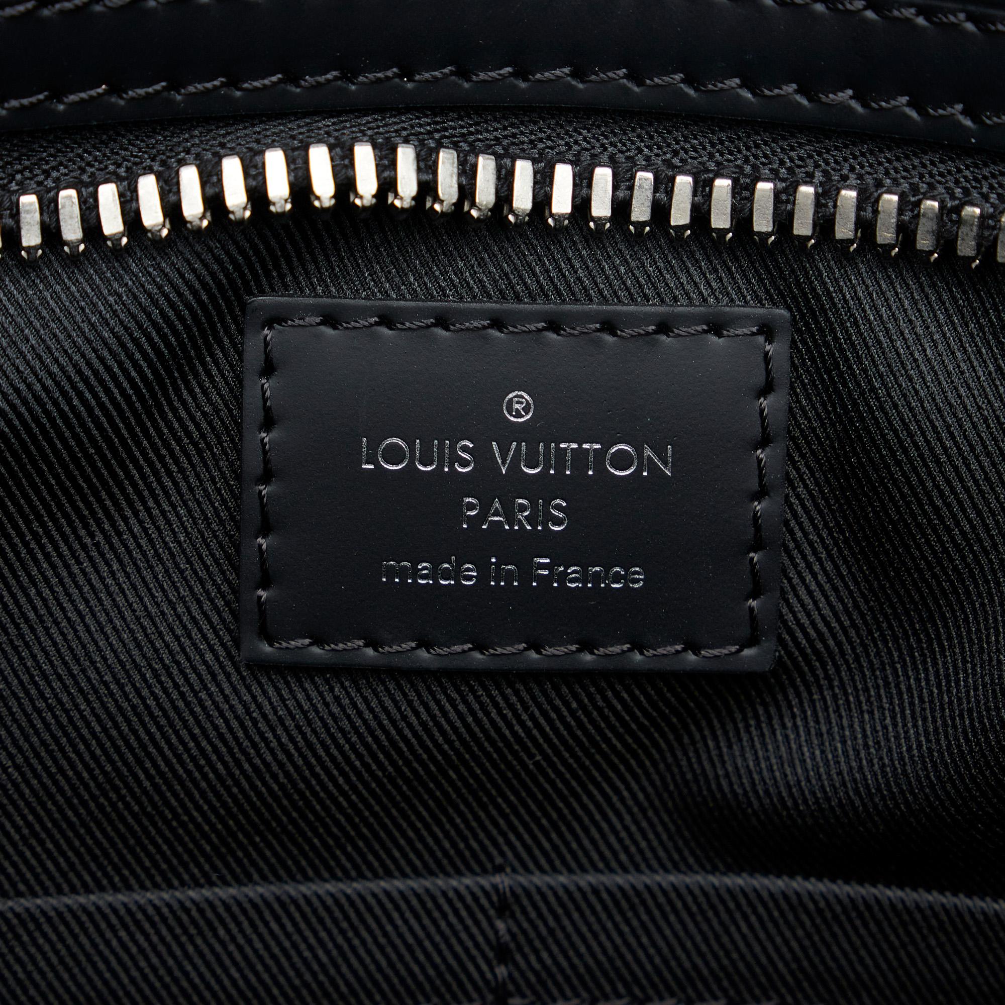 Louis Vuitton Black Damier Graphite Hunter