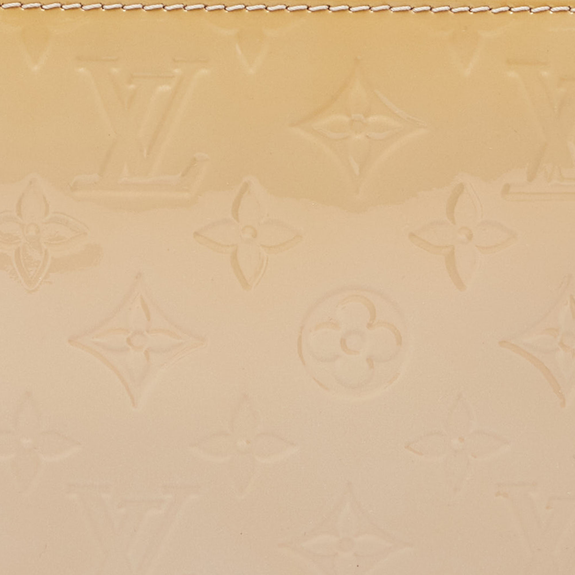 Louis Vuitton Rose Angelique Monogram Vernis Pochette Accessoires