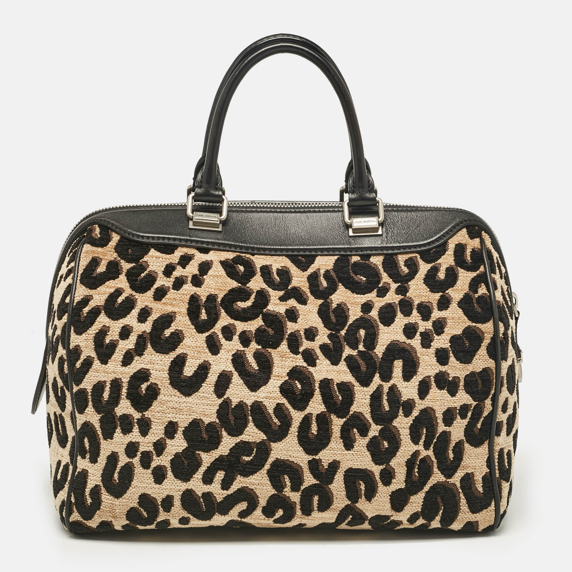 Louis Vuitton Beige/Black Leopard Print Jacquard Velvet Stephen Sprouse Speedy Bag
Louis Vuitton Beige/Black Leopard Print Jacquard Velvet Stephen Sprouse Speedy Bag