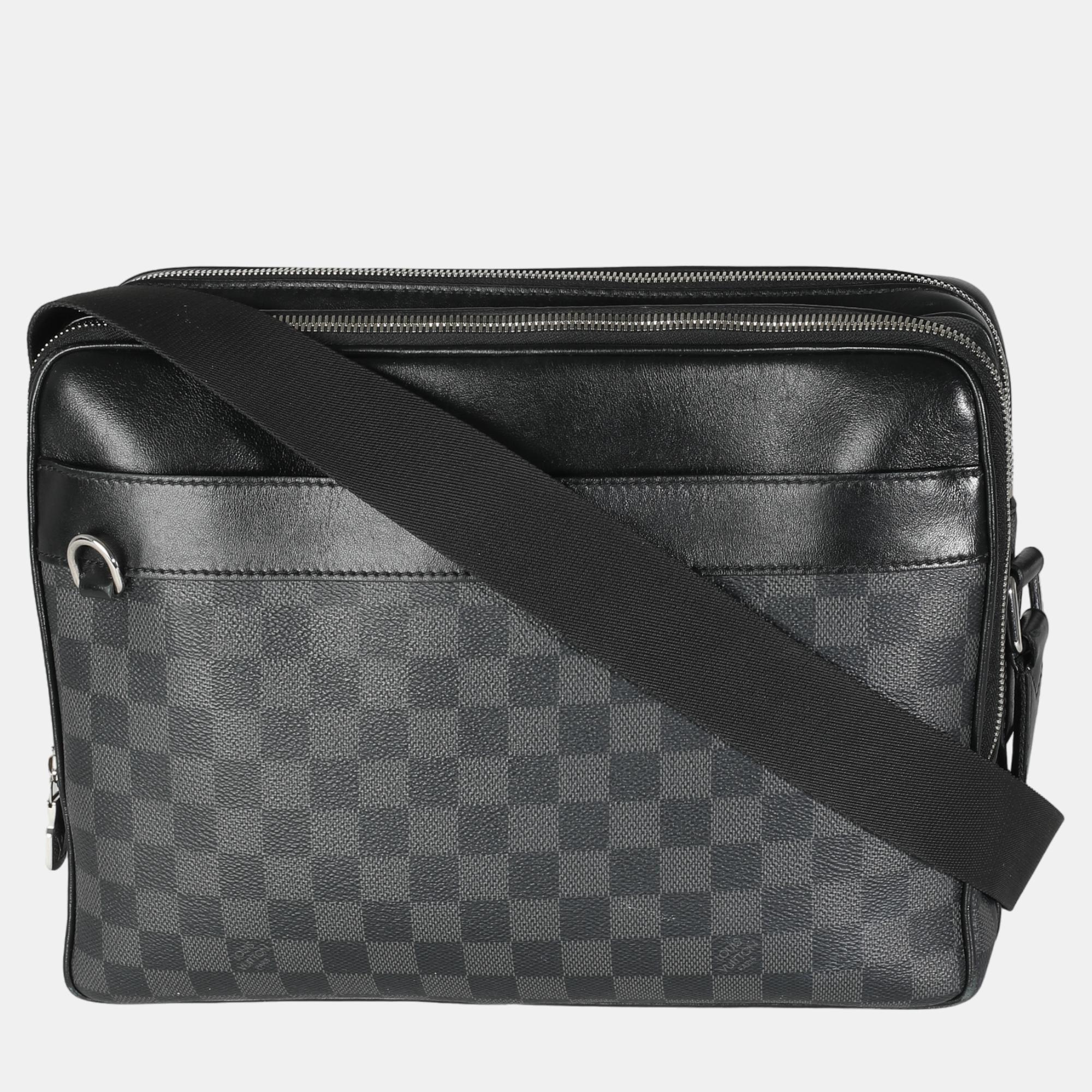 Louis vuitton damier graphite canvas trocadero mm bag