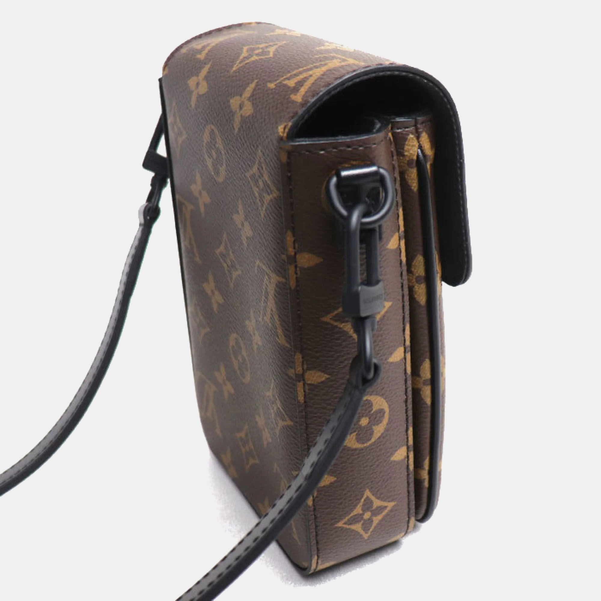 Louis Vuitton Macassar Monogram Canvas S Lock Vertical Wearable Wallet