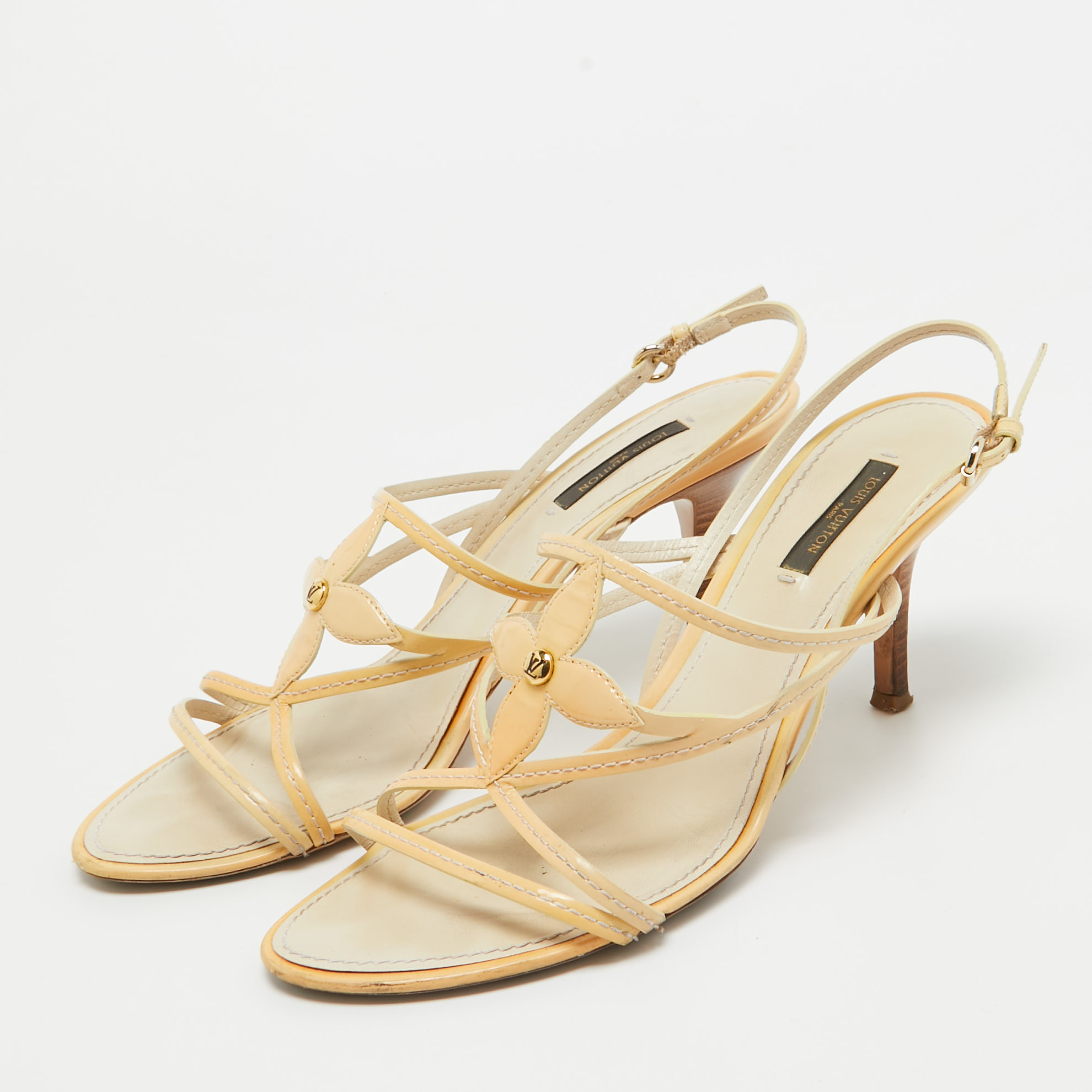 Louis Vuitton Cream Patent Slingback Sandals Size 39