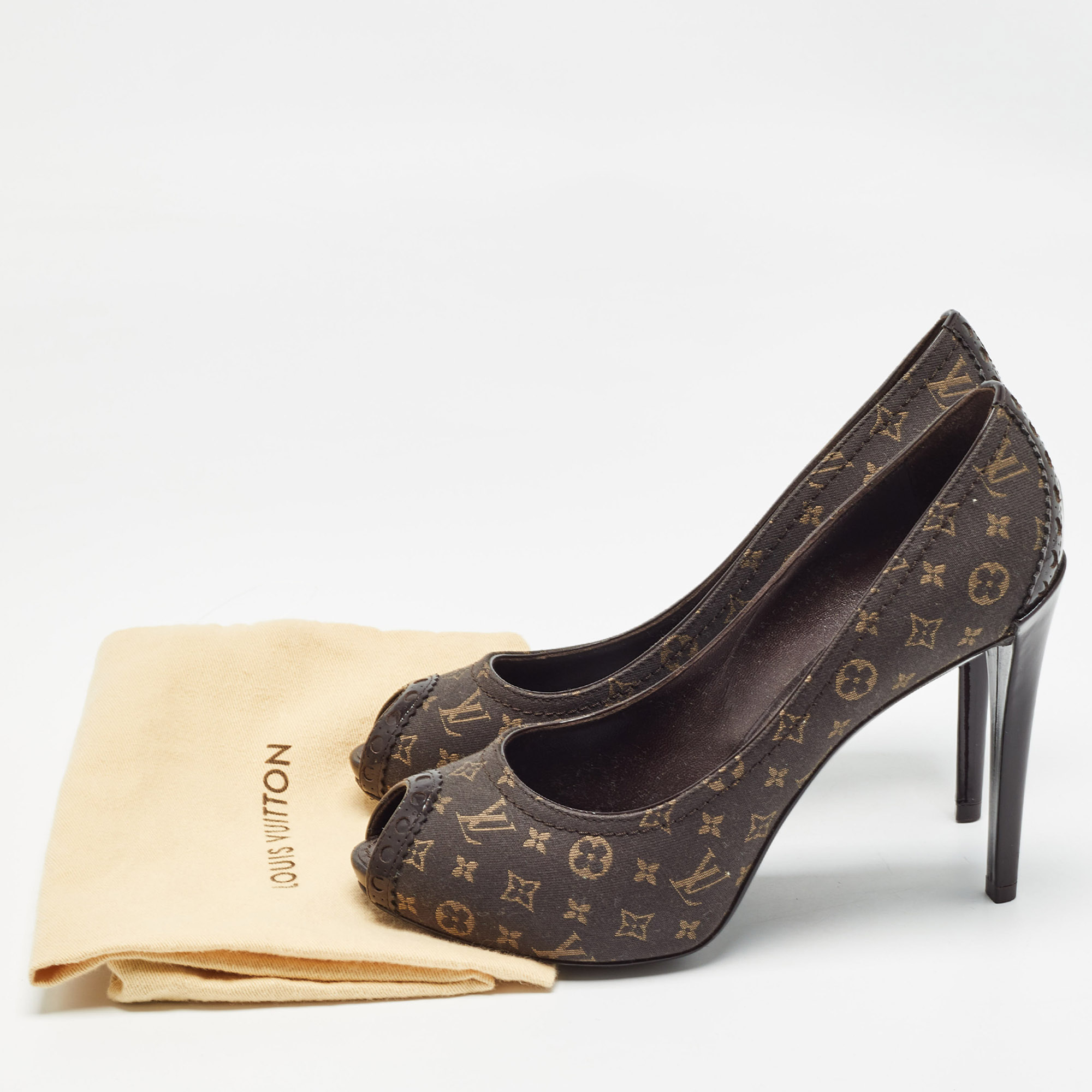 Louis Vuitton Brown Monogram Canvas Peep Toe Pumps Size 35.5