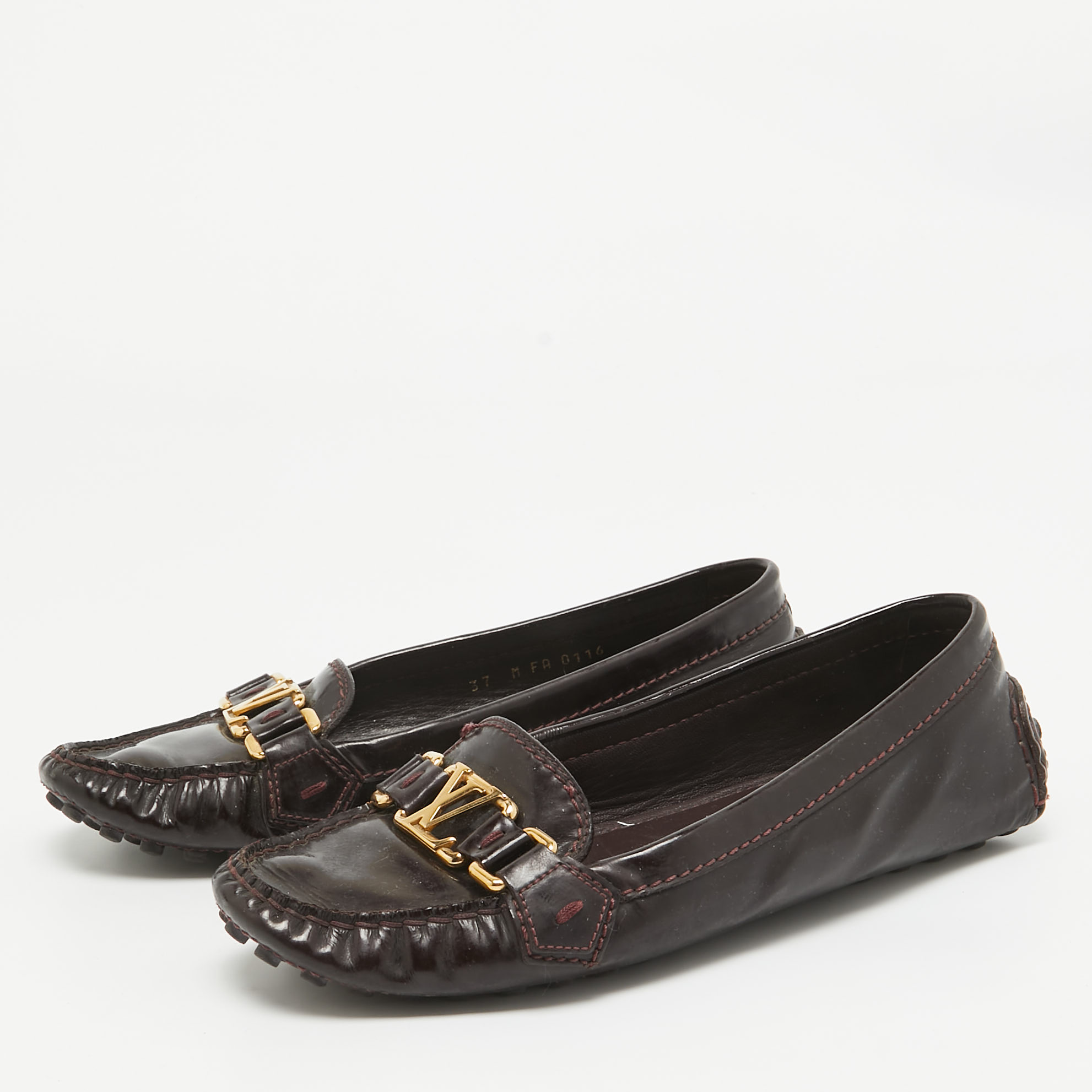 Louis Vuitton Burgundy Patent Leather Oxford Flats Size 37