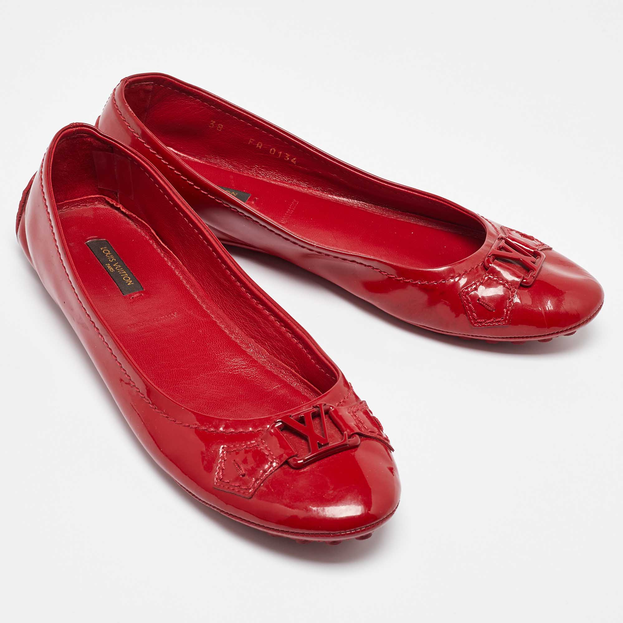 Louis Vuitton Red Patent Leather Oxford Ballet Flats Size 38