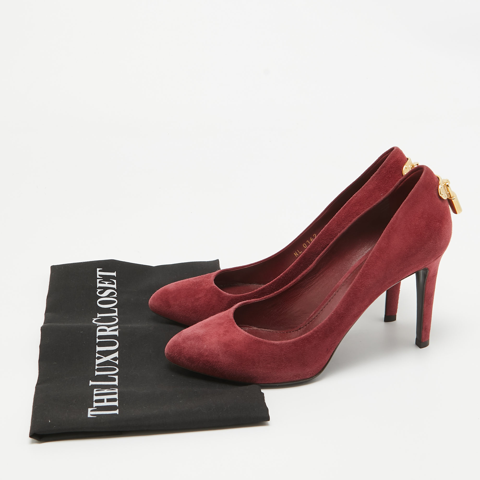 Louis Vuitton Red Suede Lock It Pumps Size 37