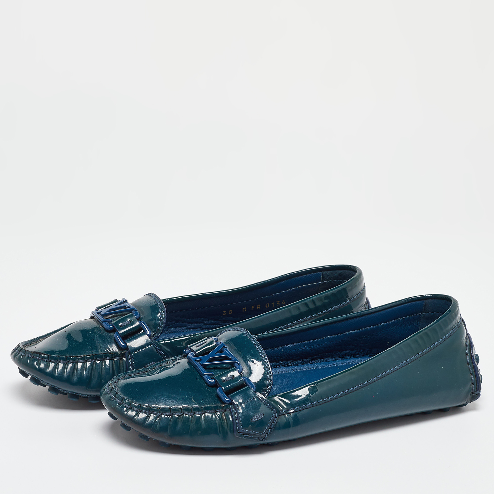 Louis Vuitton Blue Patent Leather Oxford Size 38