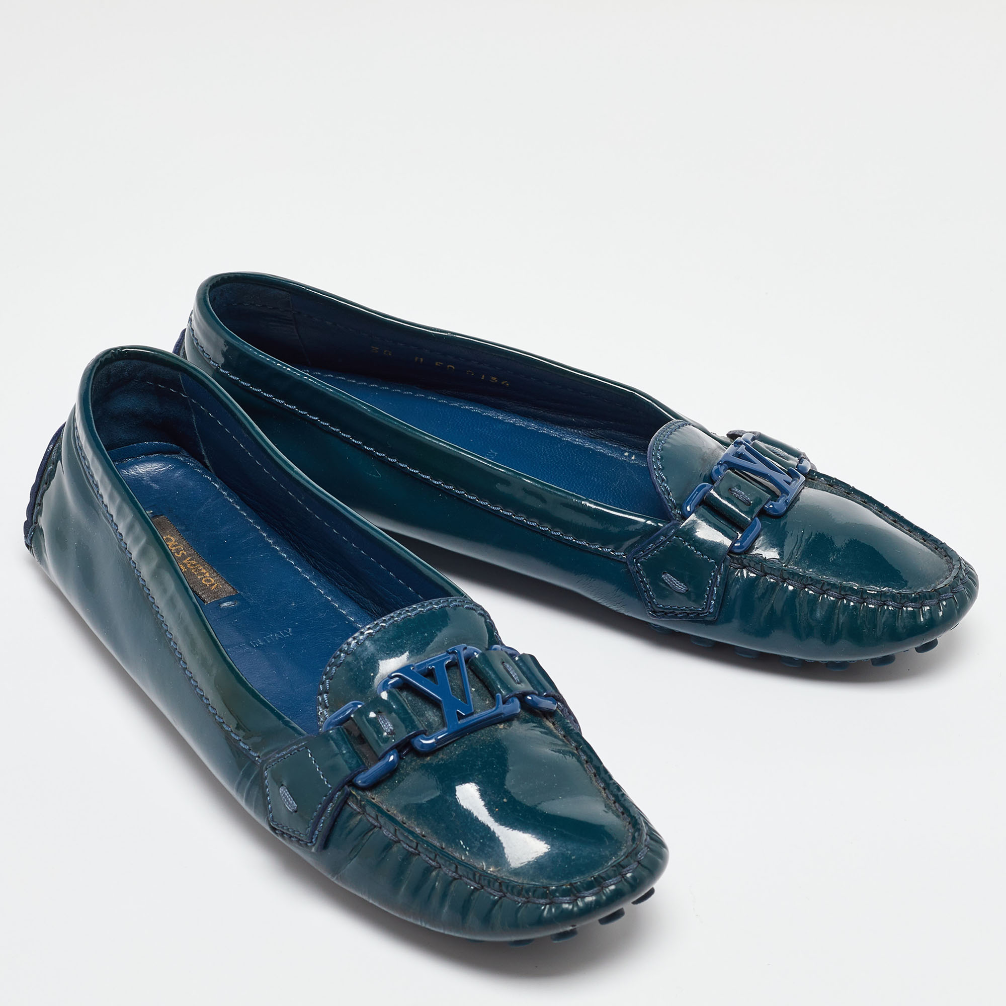 Louis Vuitton Blue Patent Leather Oxford Size 38