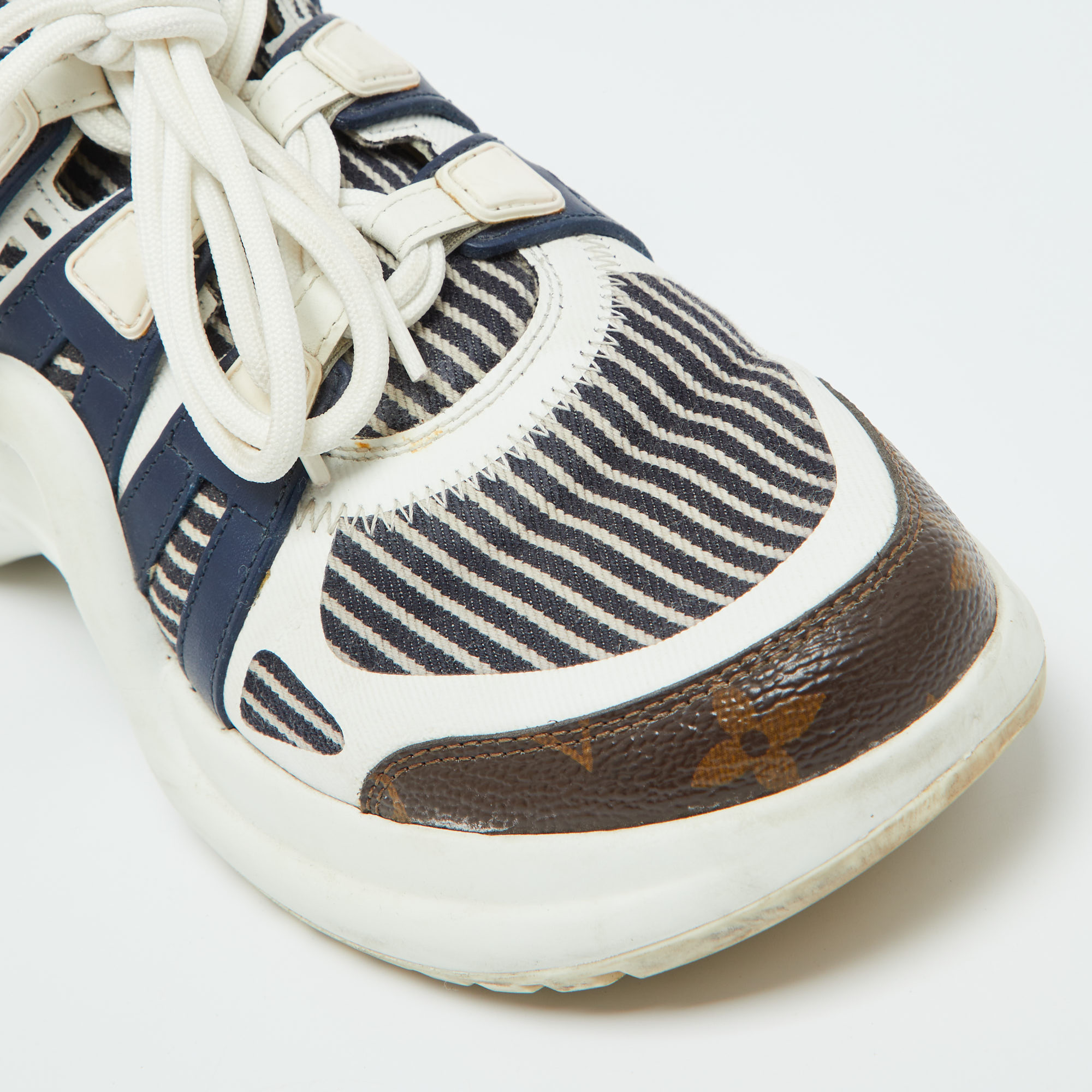 Louis Vuitton White/Brown Monogram Nylon And Leather Archlight Sneakers Size 38.5