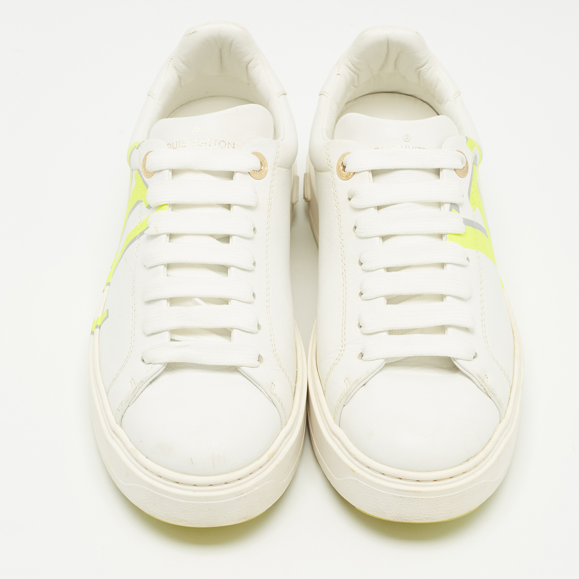 Louis Vuitton White Leather Time Out Low Top Sneakers Size 38.5